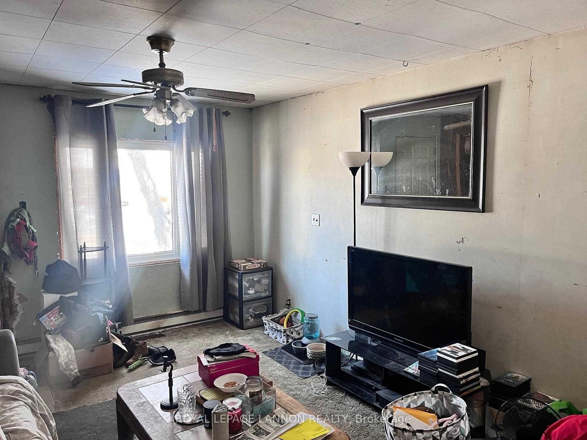 Photo 2 of 312 Ontario Street, Thunder Bay, Court / Cumberland — HOMEH