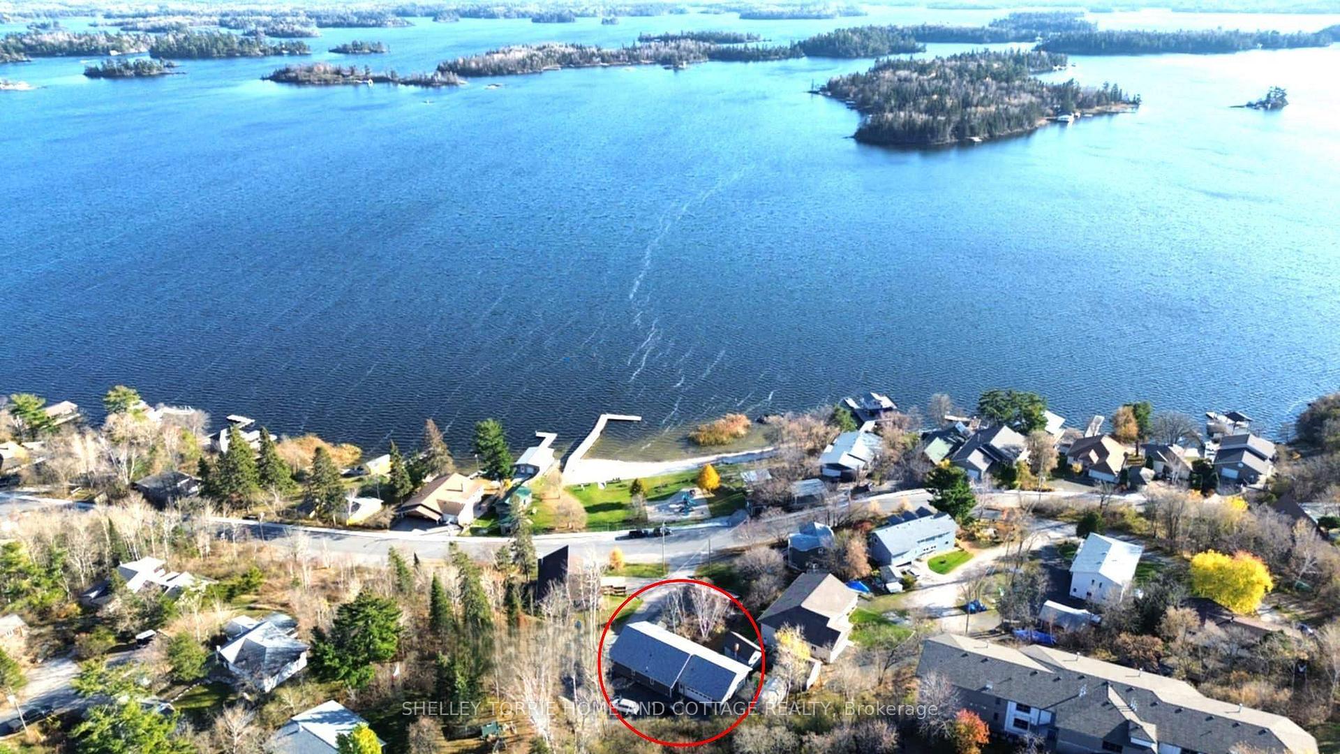 Photo 5 of 1014.5 Beach Road, Kenora, Keewatin — HOMEH