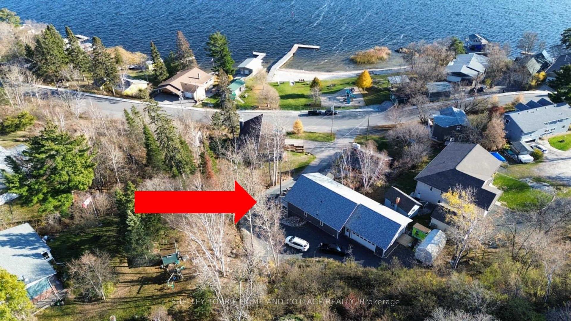 Photo 6 of 1014.5 Beach Road, Kenora, Keewatin — HOMEH