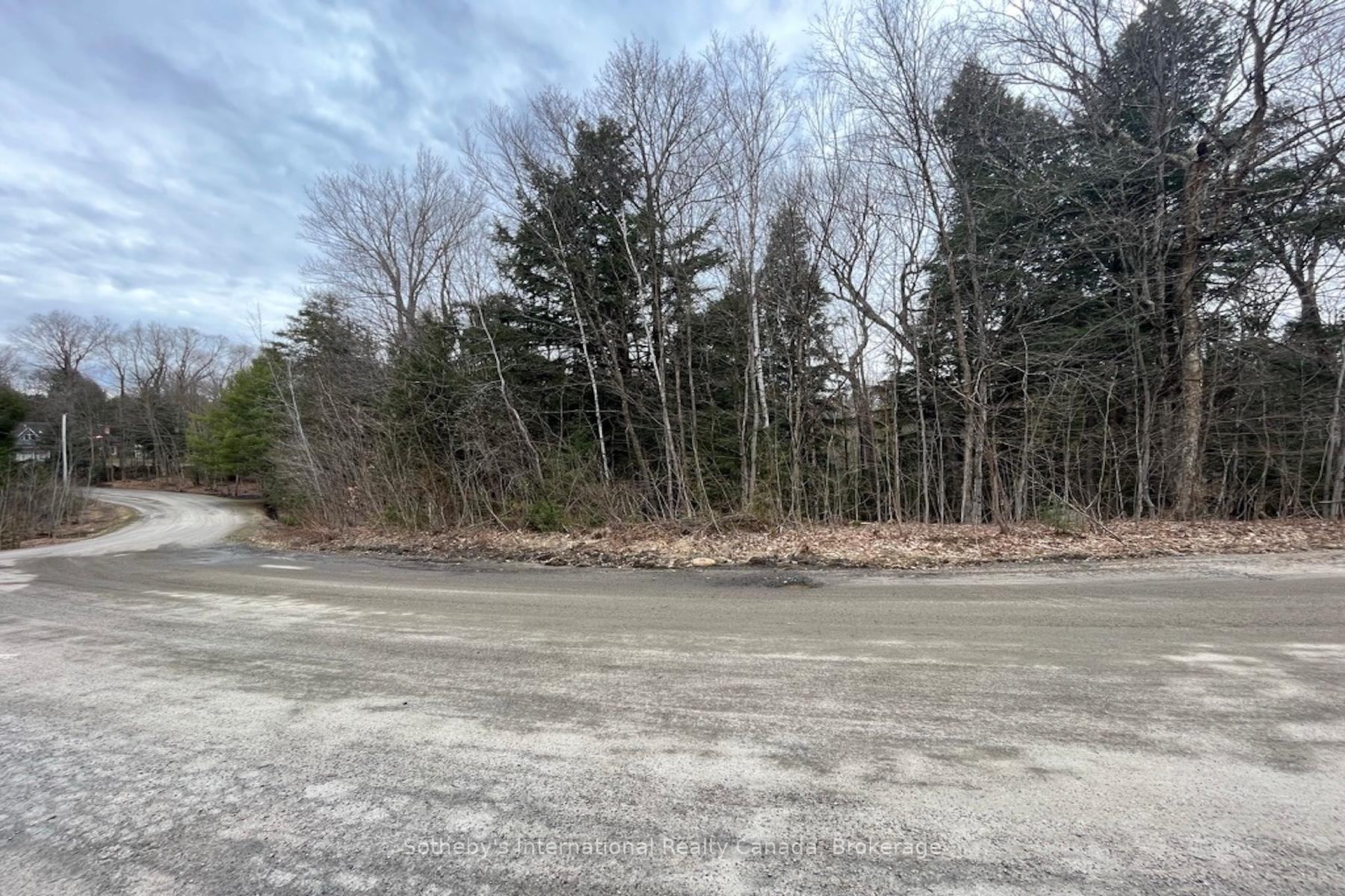 Photo 11 of 1031 Haven Road, Bracebridge, Draper — HOMEH