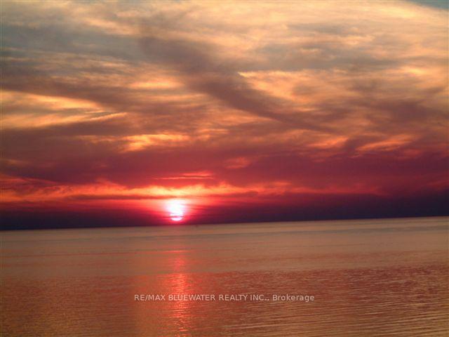 Photo 29 of 9898 Phoebe Lane, Lambton Shores, Kettle Point — HOMEH