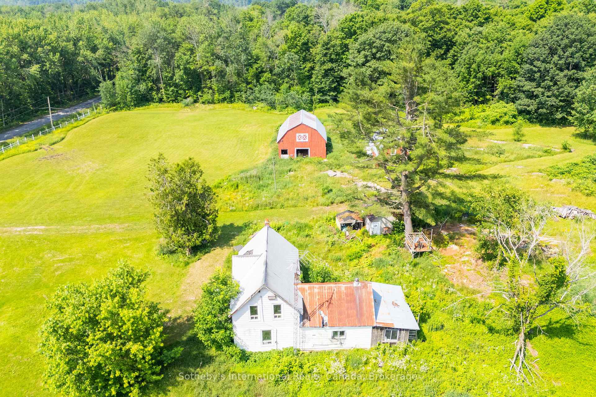Photo 21 of 1316 Graham Road, Gravenhurst, Morrison — HOMEH