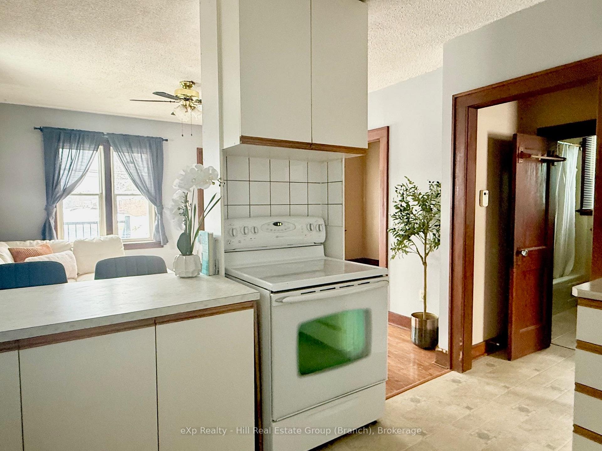 Photo 9 of 265 Ray Boulevard, Thunder Bay, West End — HOMEH