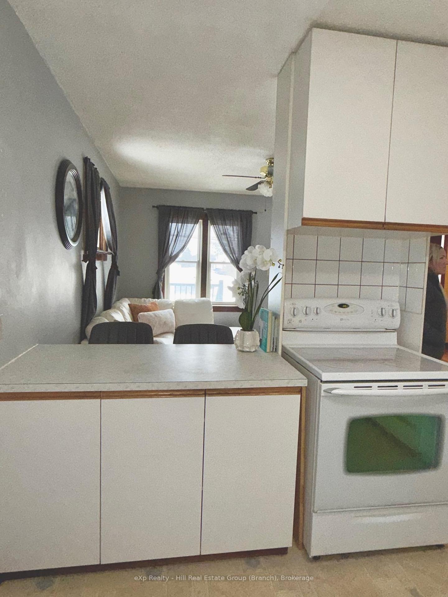 Photo 10 of 265 Ray Boulevard, Thunder Bay, West End — HOMEH