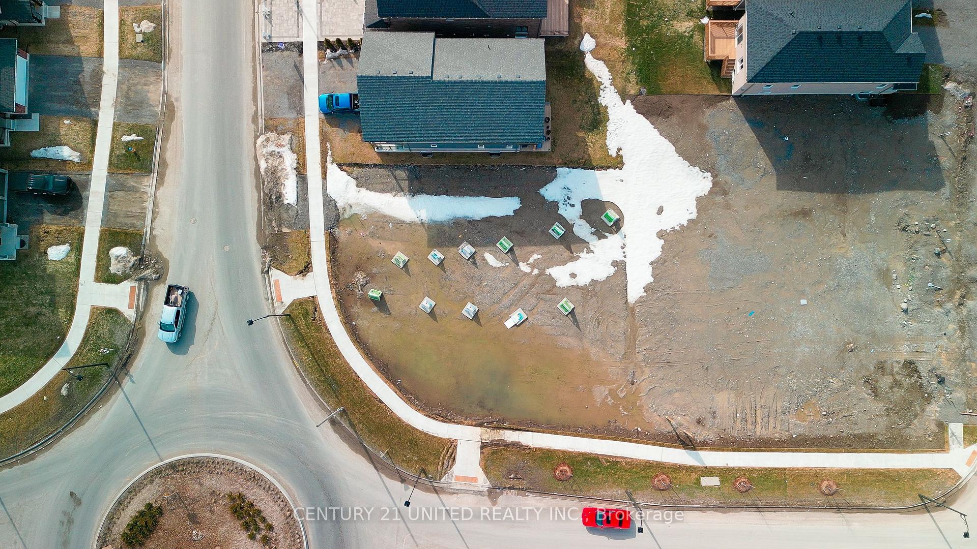 Photo 3 of 19 York Drive, Peterborough, Monaghan Ward 2 — HOMEH