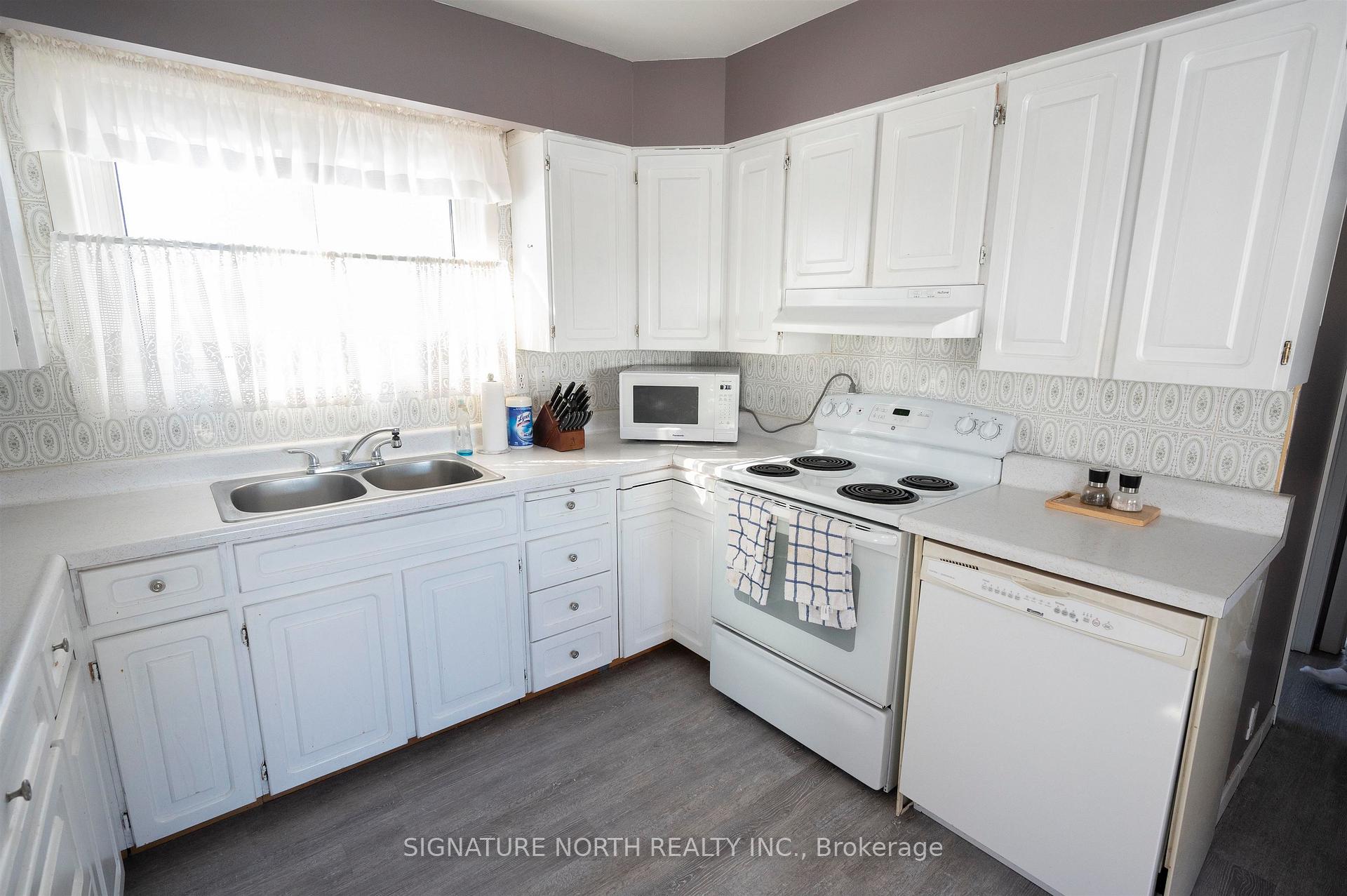 Photo 9 of 1114 Forest Street, Thunder Bay, Inner-City Industrial — HOMEH