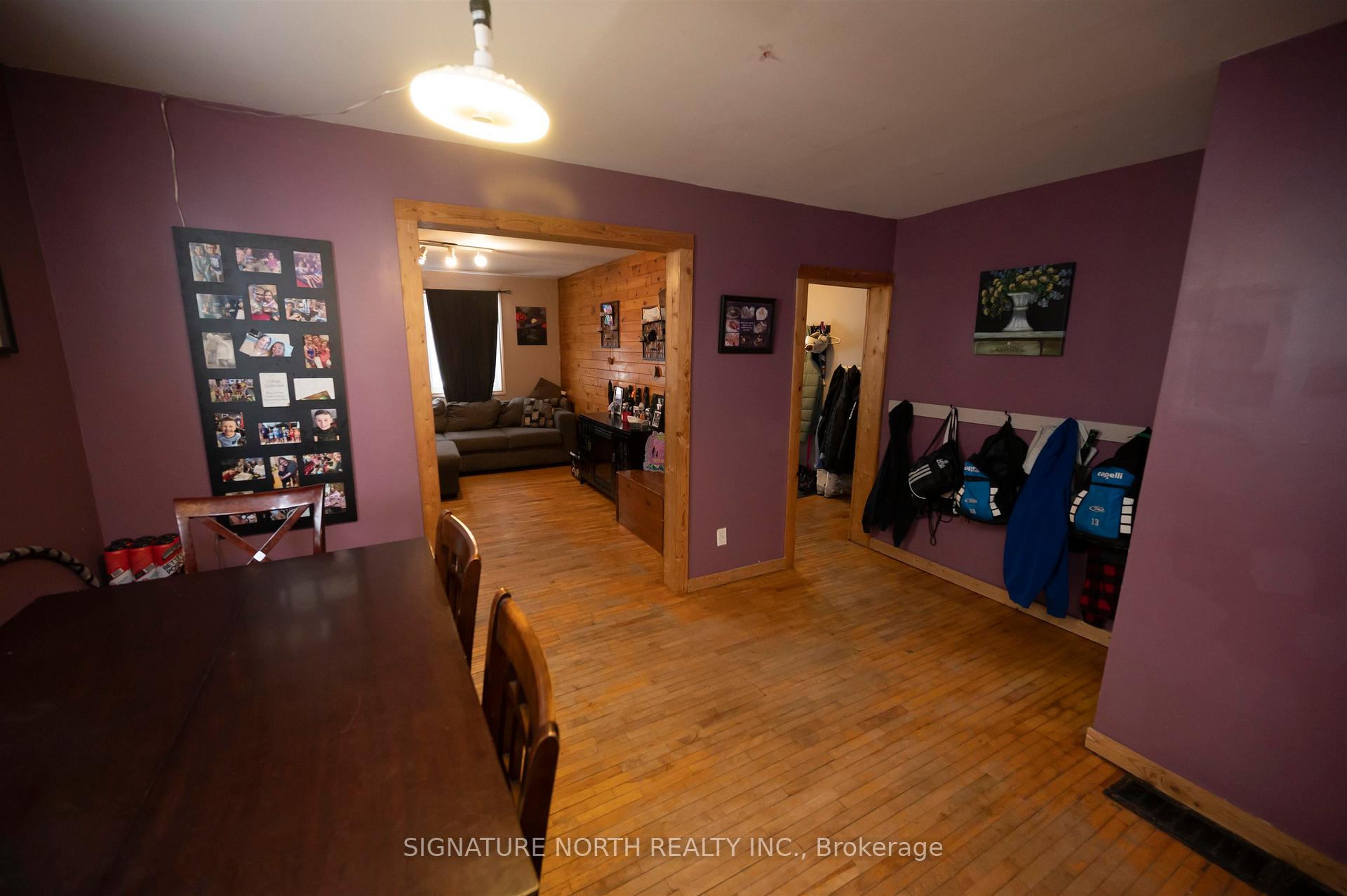 Photo 4 of 612 Wiley Street, Thunder Bay, East End — HOMEH