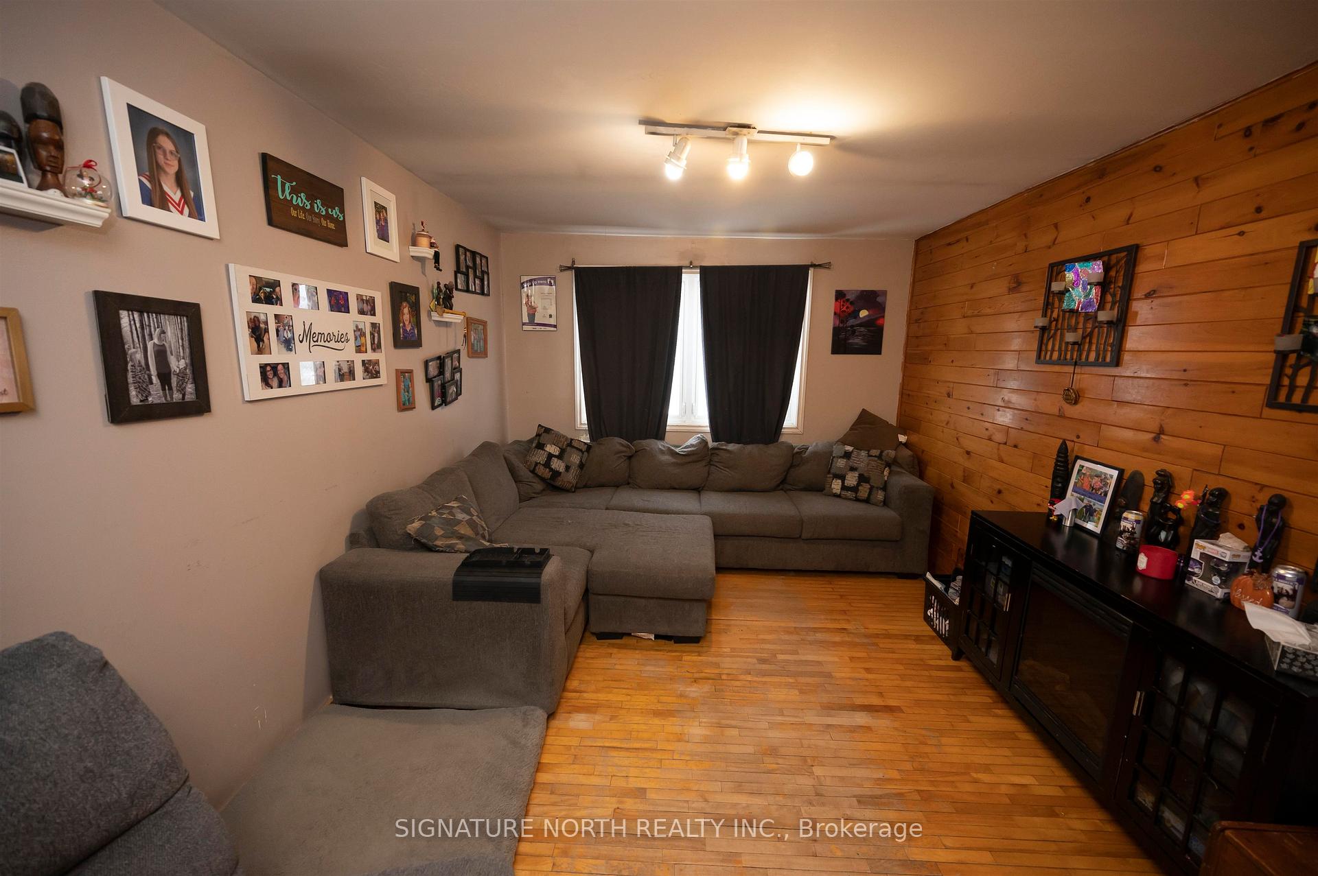 Photo 10 of 612 Wiley Street, Thunder Bay, East End — HOMEH