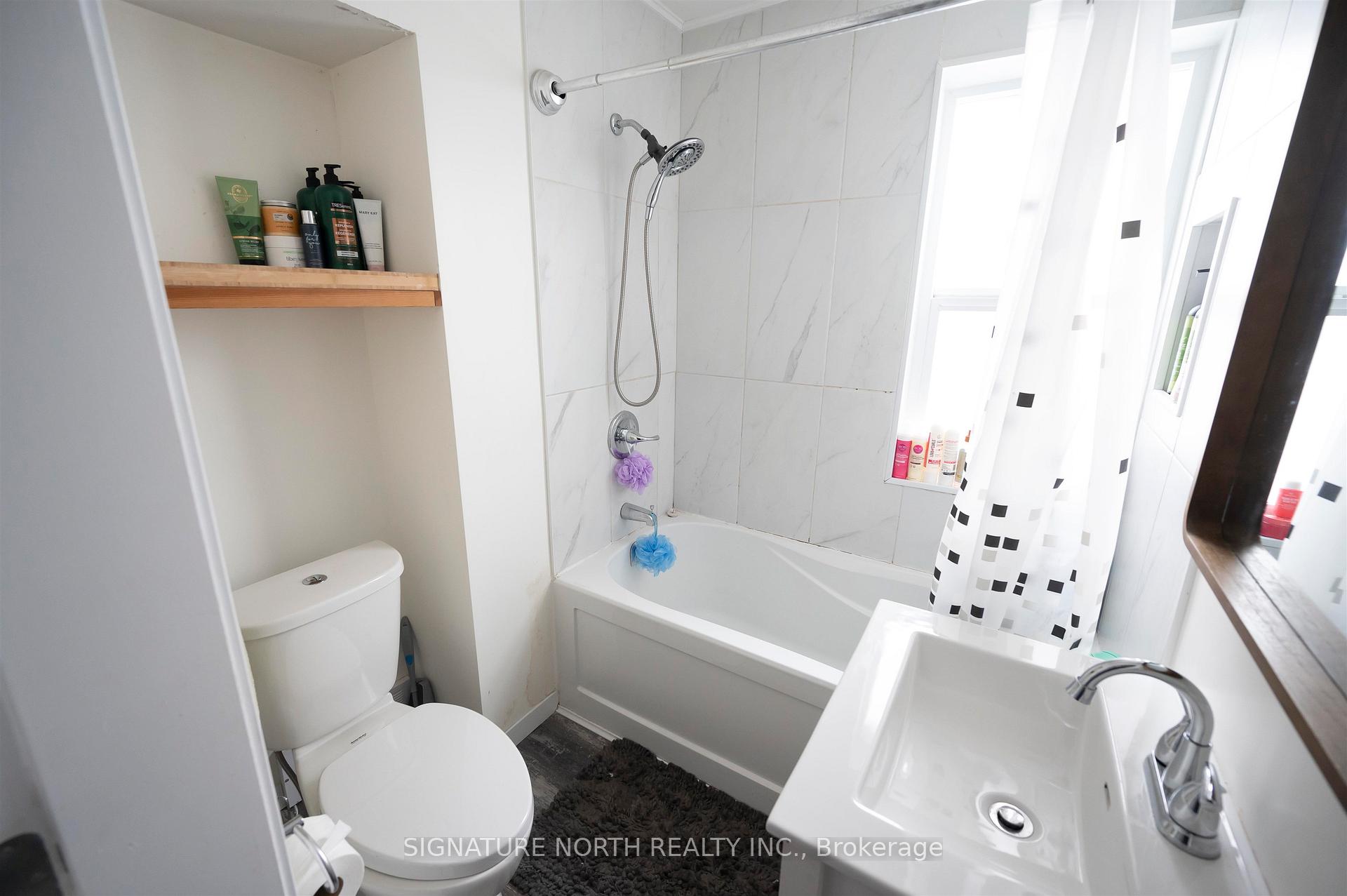 Photo 25 of 612 Wiley Street, Thunder Bay, East End — HOMEH