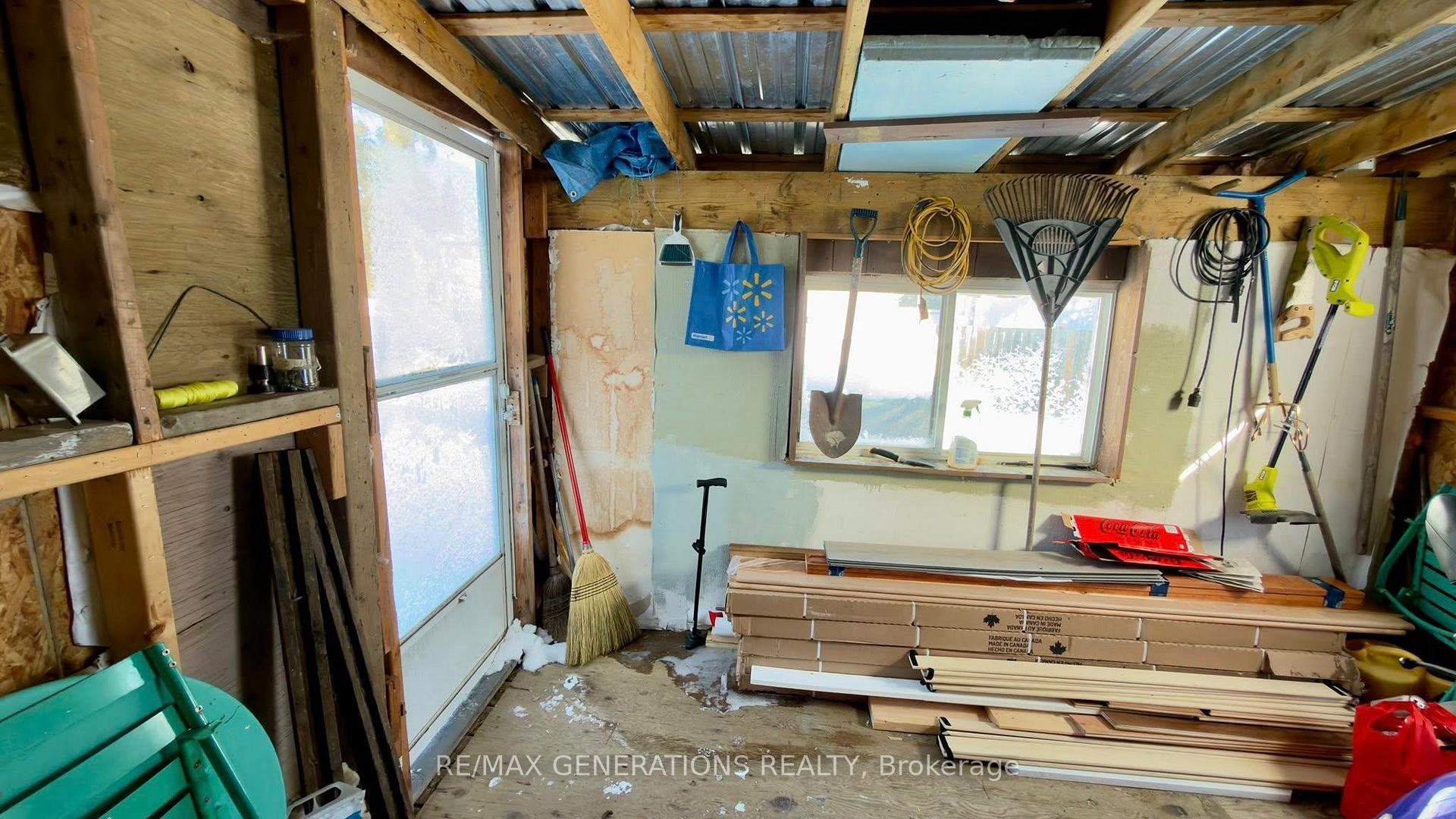 Photo 22 of 14 Taylor Drive, Thunder Bay, Rosslyn Road — HOMEH