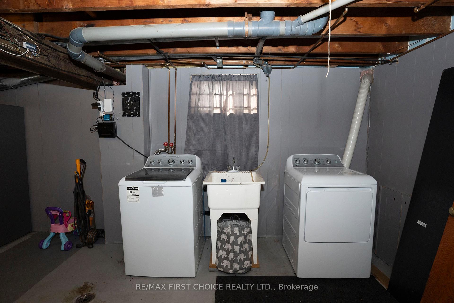 Photo 29 of 1436 Arthur Street E, Thunder Bay, Hyde Park — HOMEH