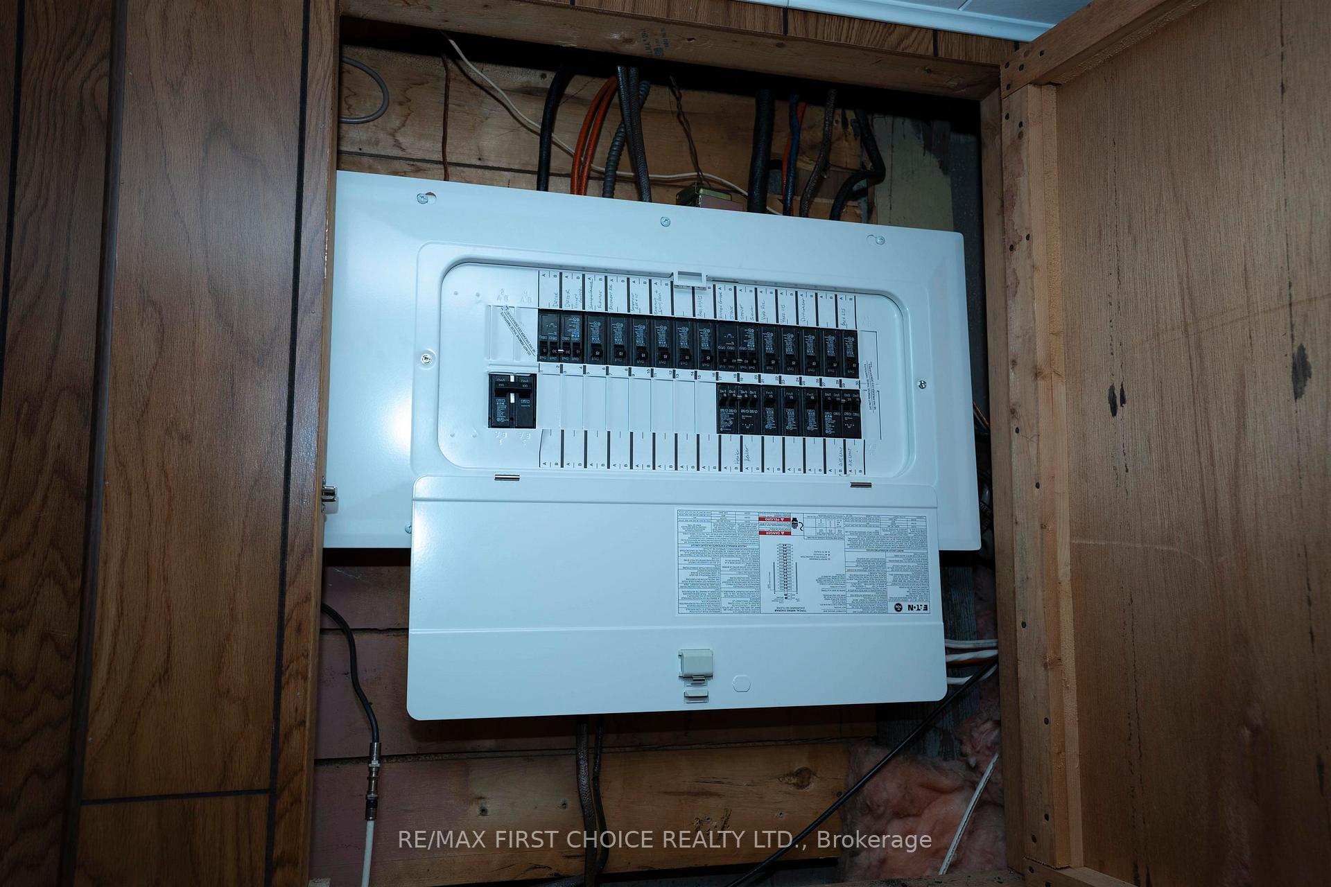 Photo 30 of 1436 Arthur Street E, Thunder Bay, Hyde Park — HOMEH