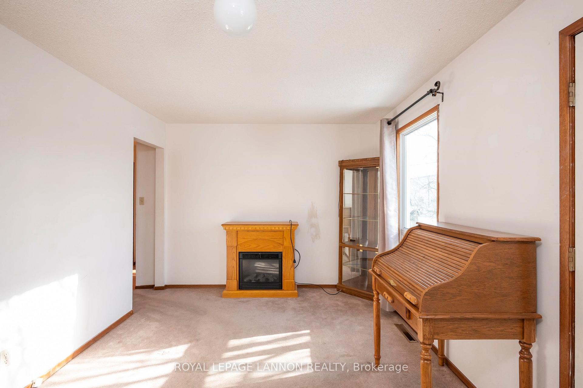 Photo 8 of 158 Front Street, Thunder Bay, Court / Cumberland — HOMEH