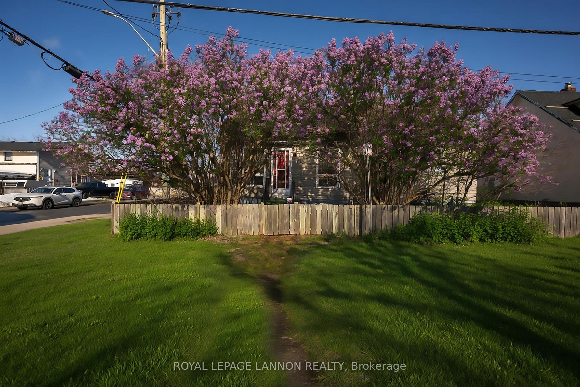Photo 22 of 158 Front Street, Thunder Bay, Court / Cumberland — HOMEH