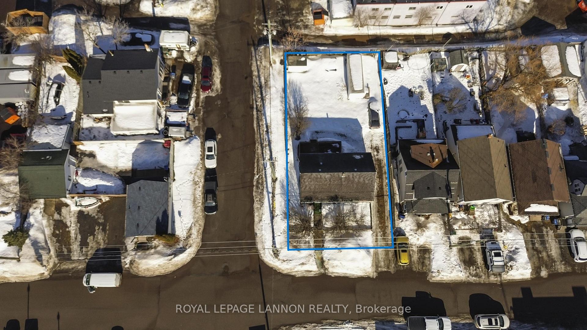 Photo 25 of 158 Front Street, Thunder Bay, Court / Cumberland — HOMEH