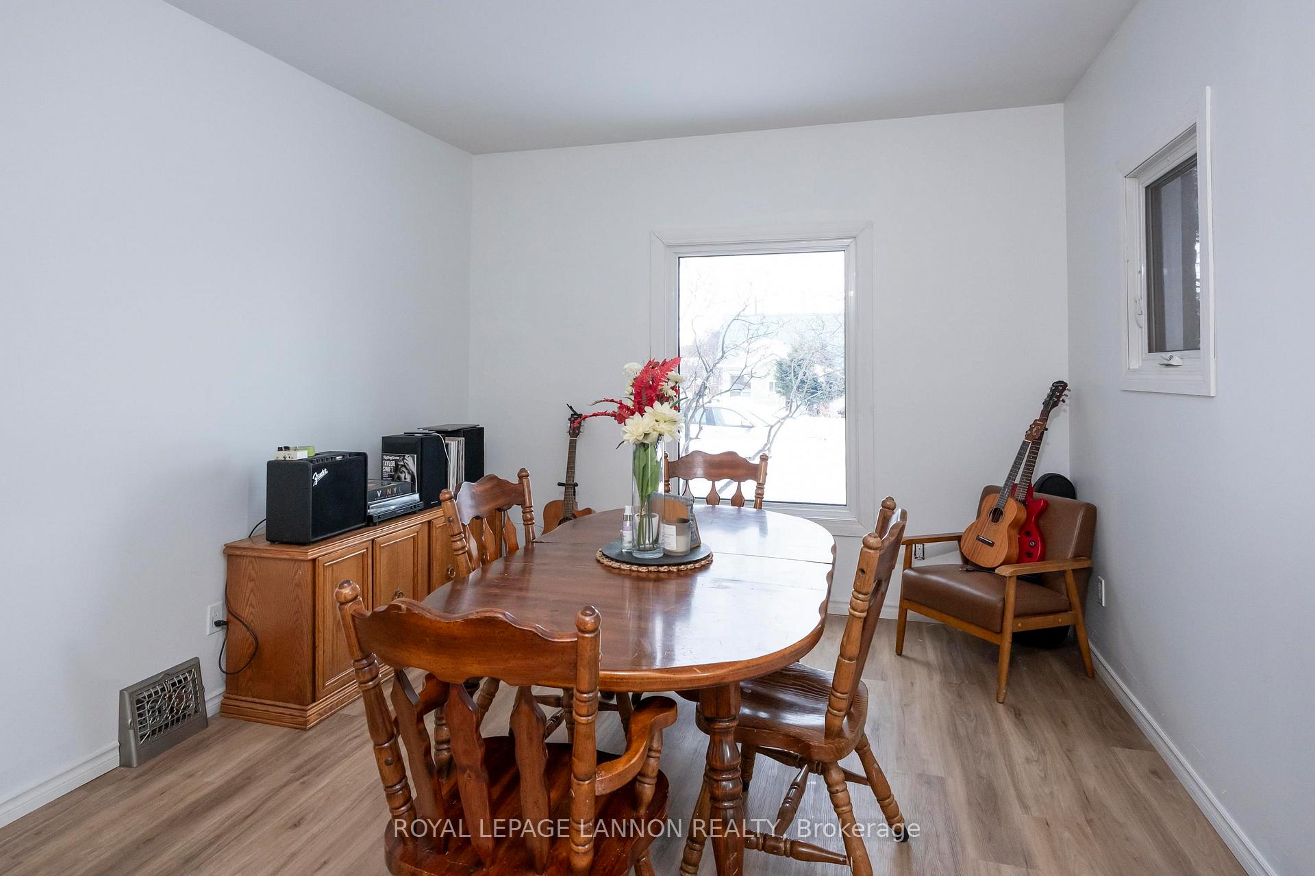 Photo 8 of 81 Shipley Street, Thunder Bay, Shuniah — HOMEH