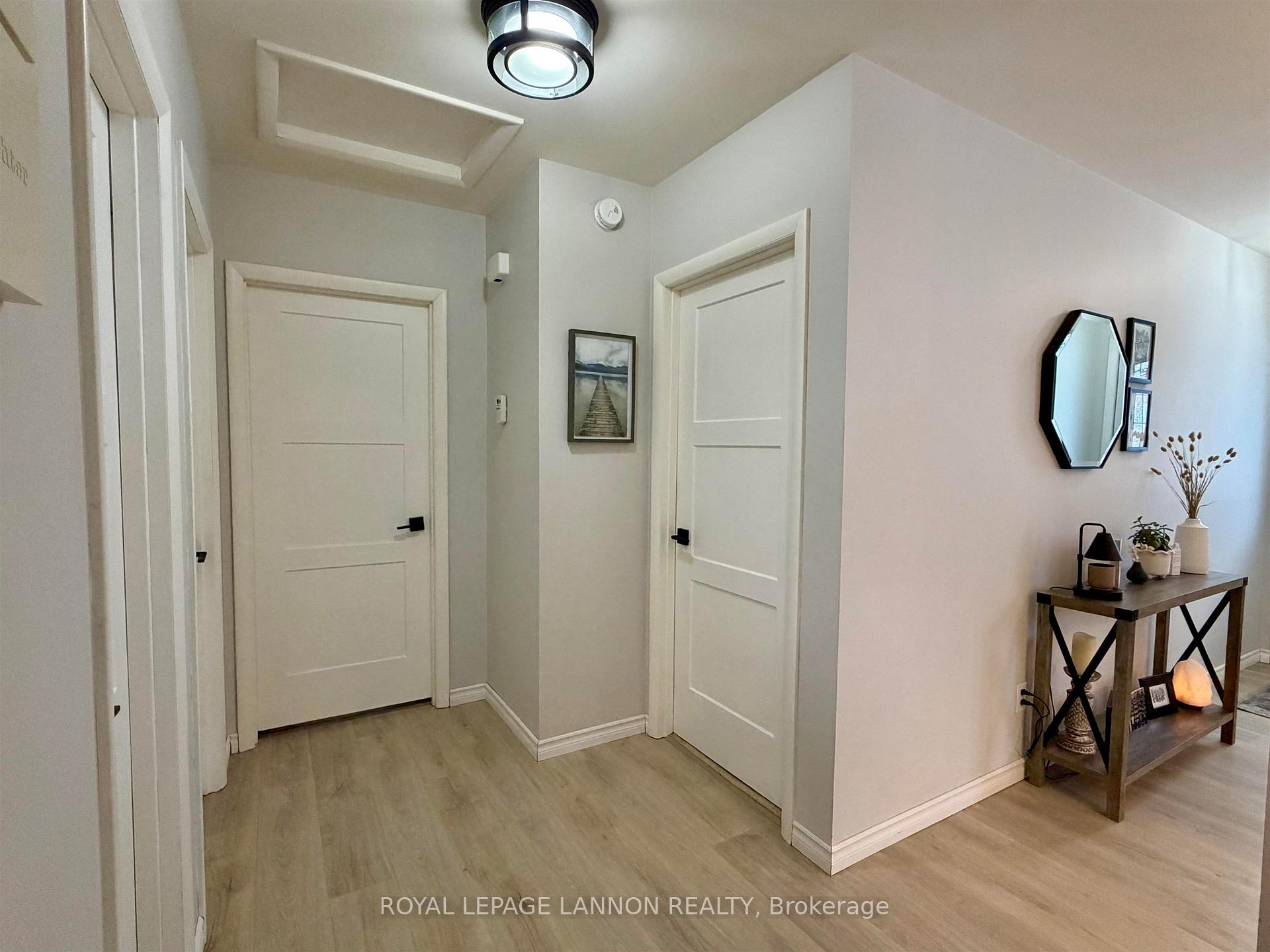 Photo 9 of 221 Cedar Avenue, Thunder Bay, Forest Park — HOMEH