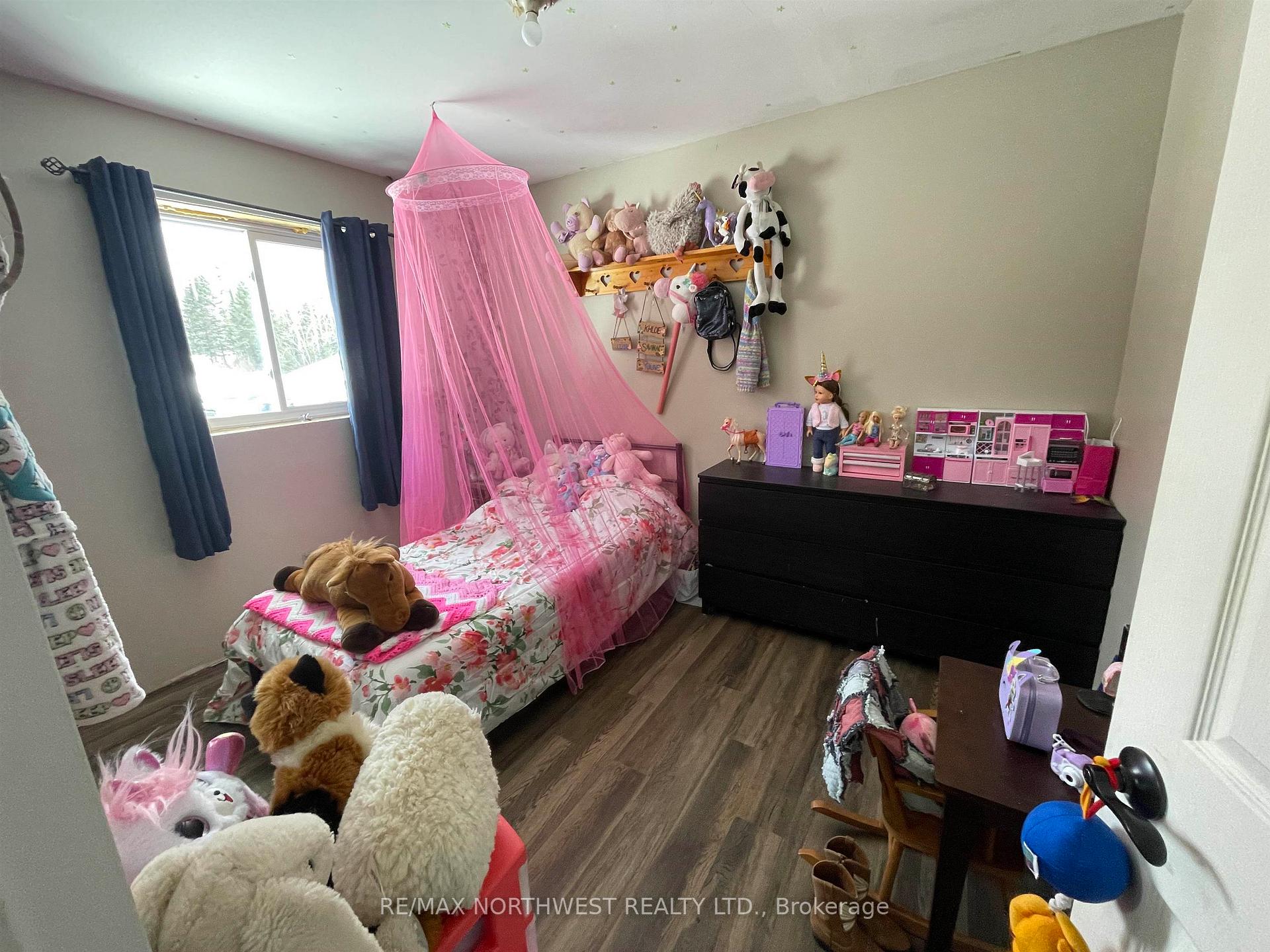 Photo 12 of 2340 Hwy 601, Kenora Remote Area, Richan — HOMEH