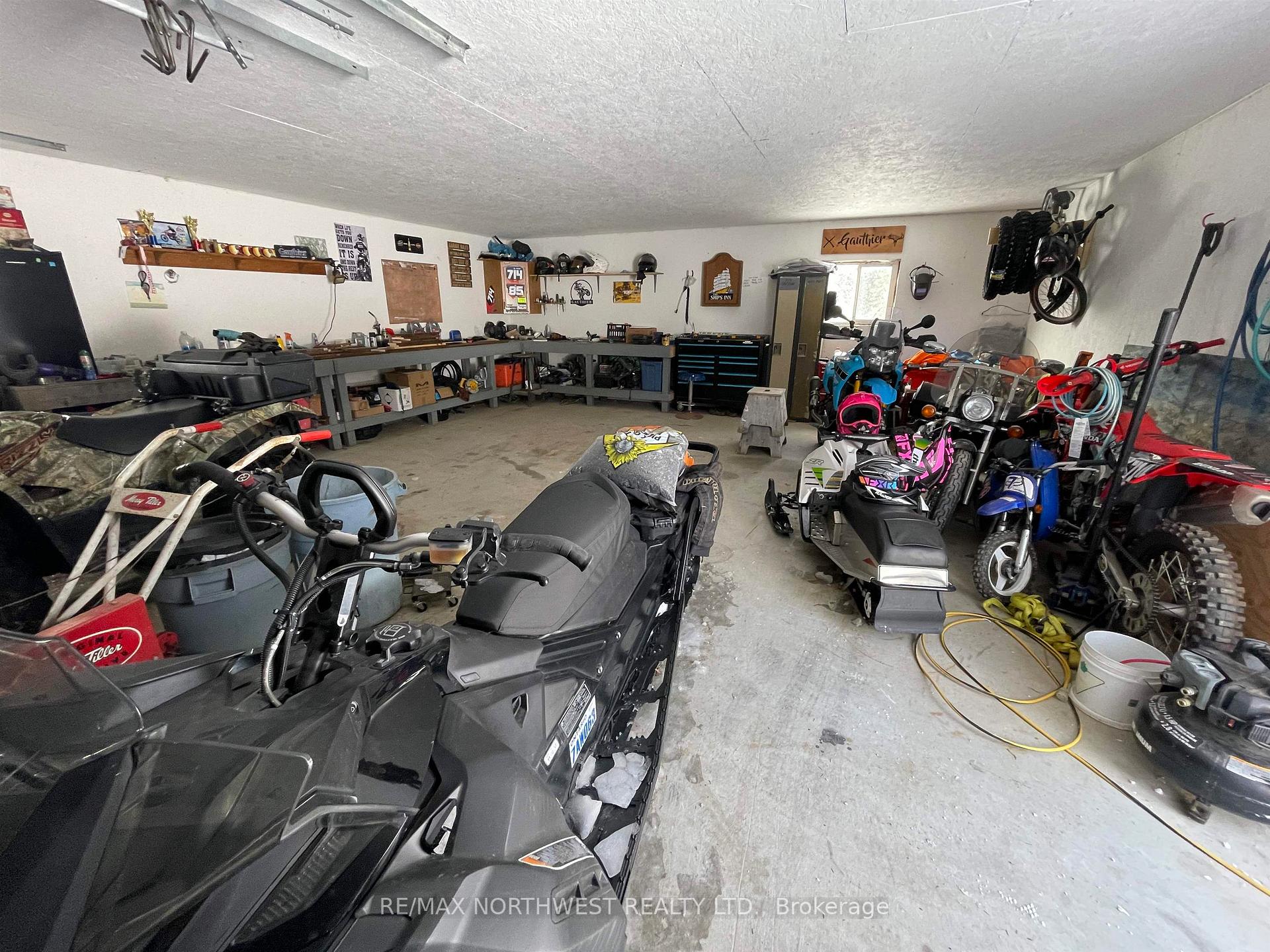 Photo 16 of 2340 Hwy 601, Kenora Remote Area, Richan — HOMEH
