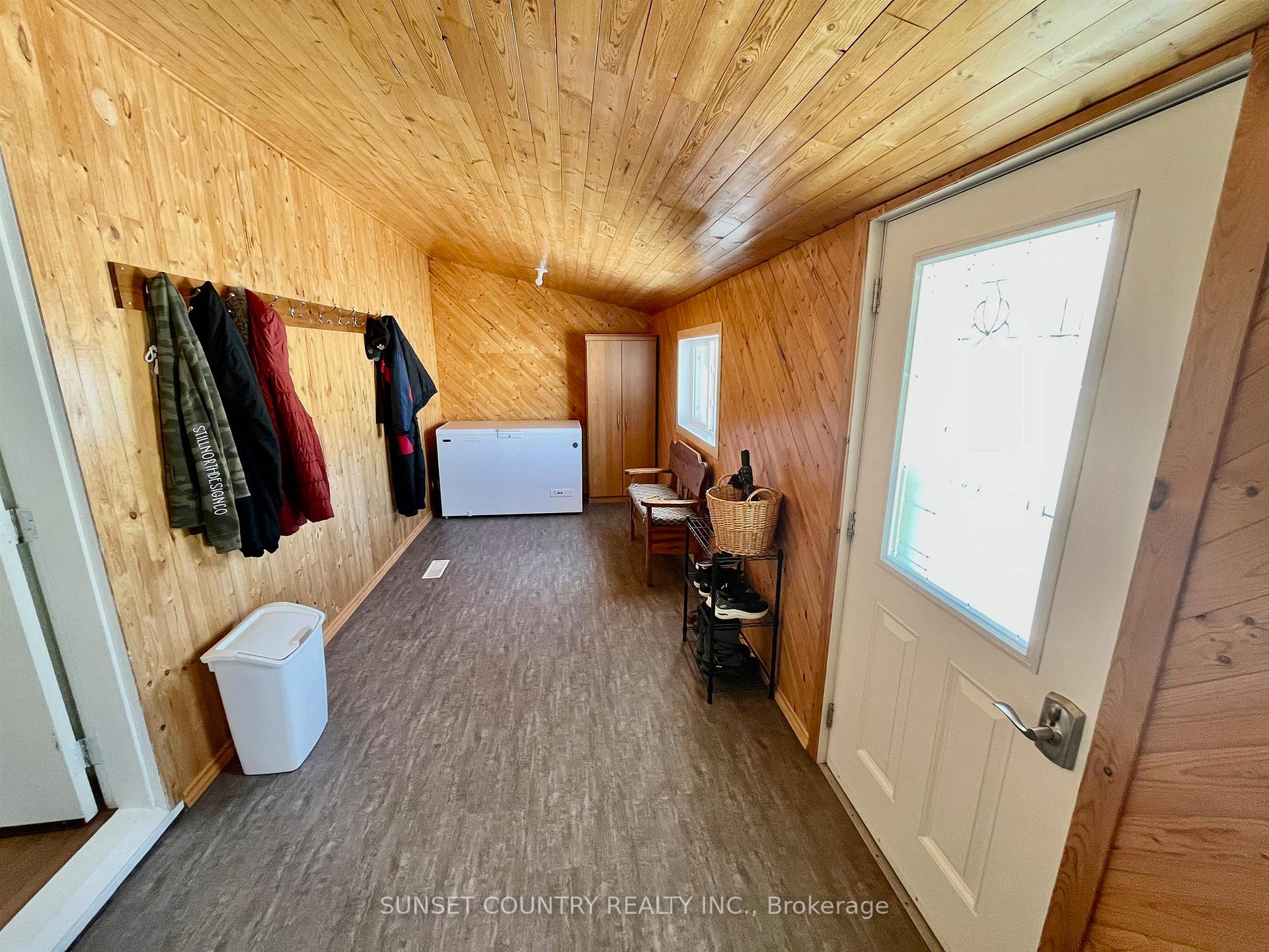 Photo 2 of 2256 Highway 605, Kenora Remote Area, Richan — HOMEH