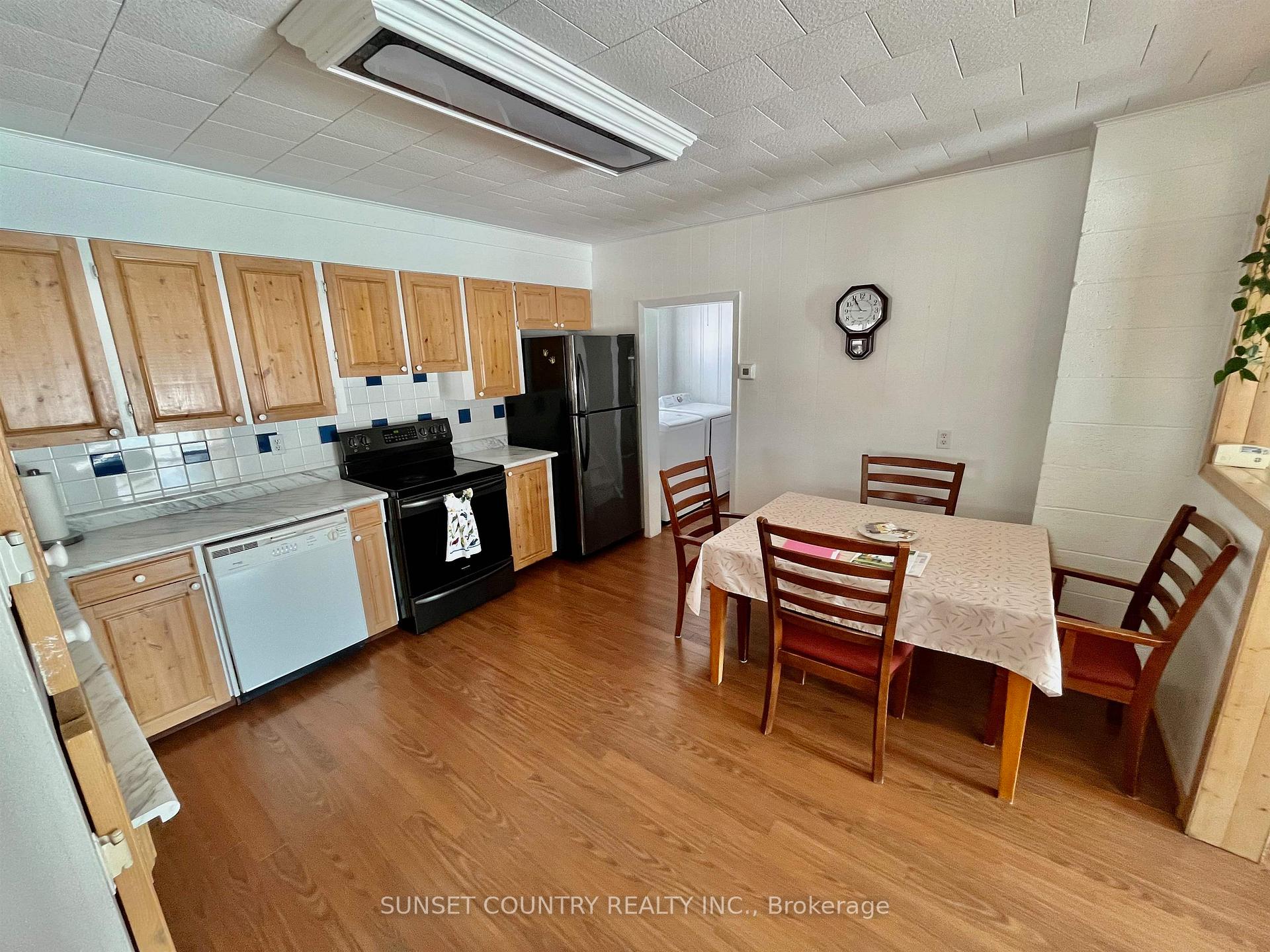 Photo 4 of 2256 Highway 605, Kenora Remote Area, Richan — HOMEH