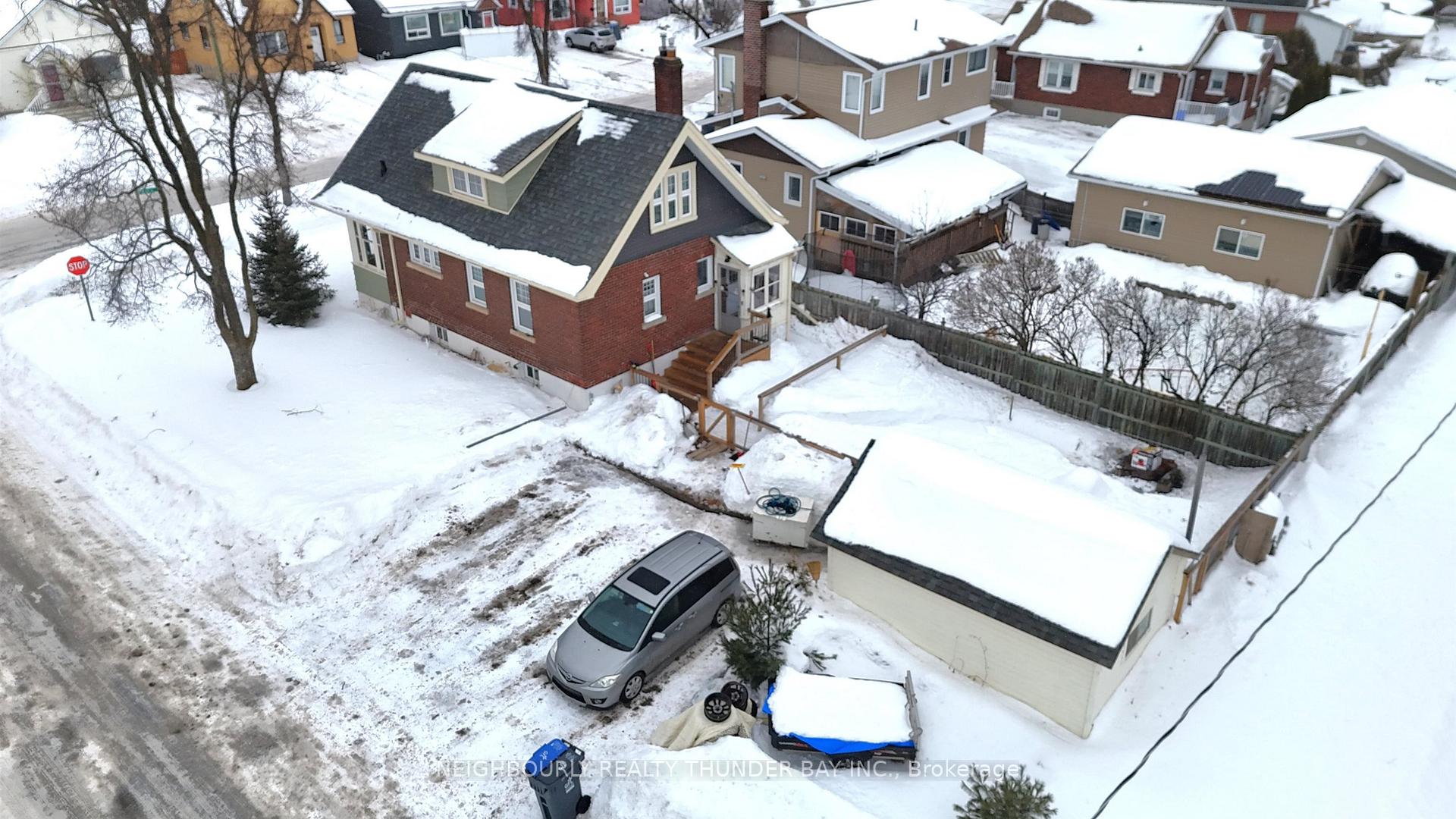 Photo 3 of 89 Elm Street, Thunder Bay, Birchwood Heights — HOMEH