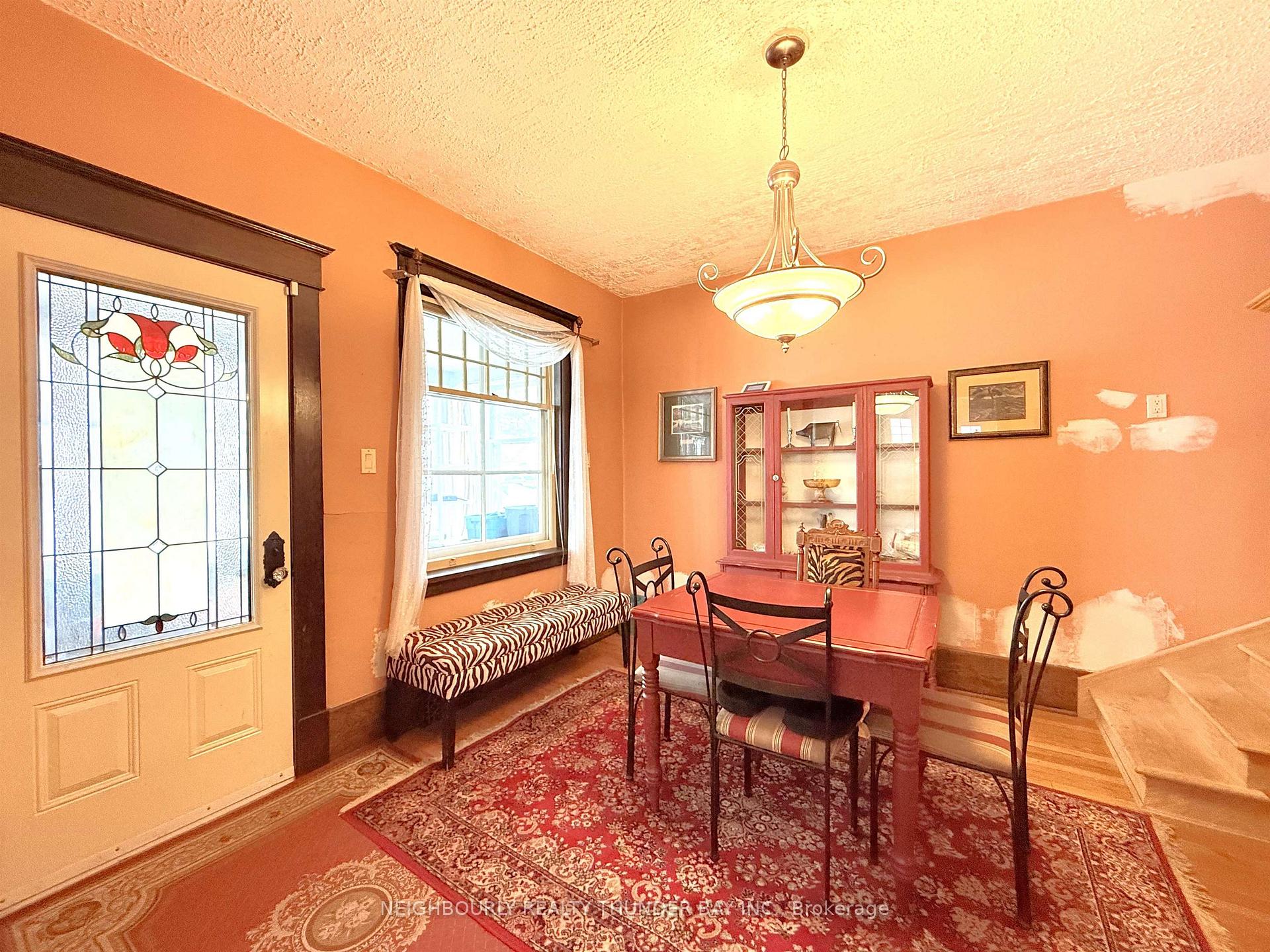Photo 10 of 89 Elm Street, Thunder Bay, Birchwood Heights — HOMEH