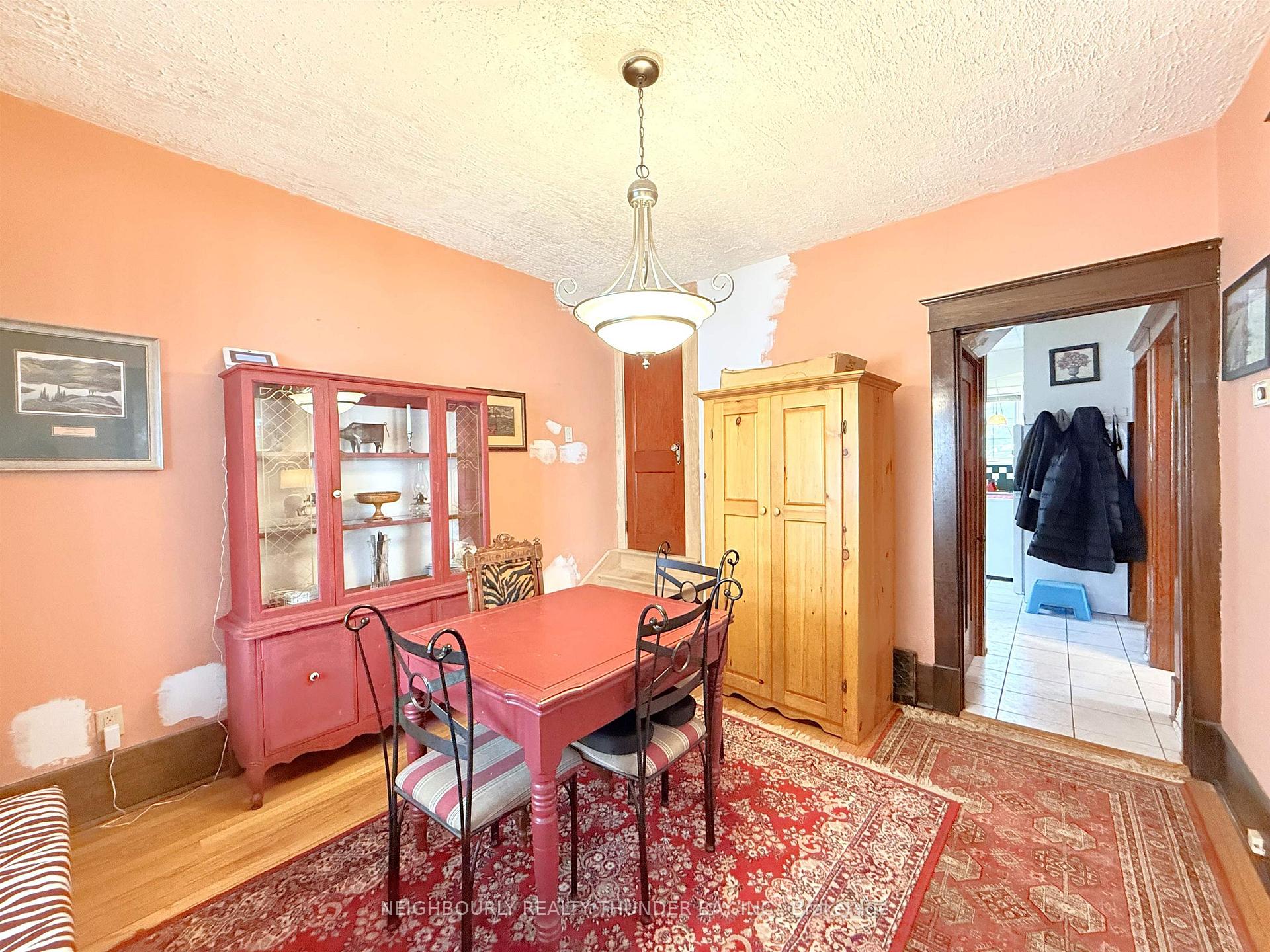 Photo 11 of 89 Elm Street, Thunder Bay, Birchwood Heights — HOMEH
