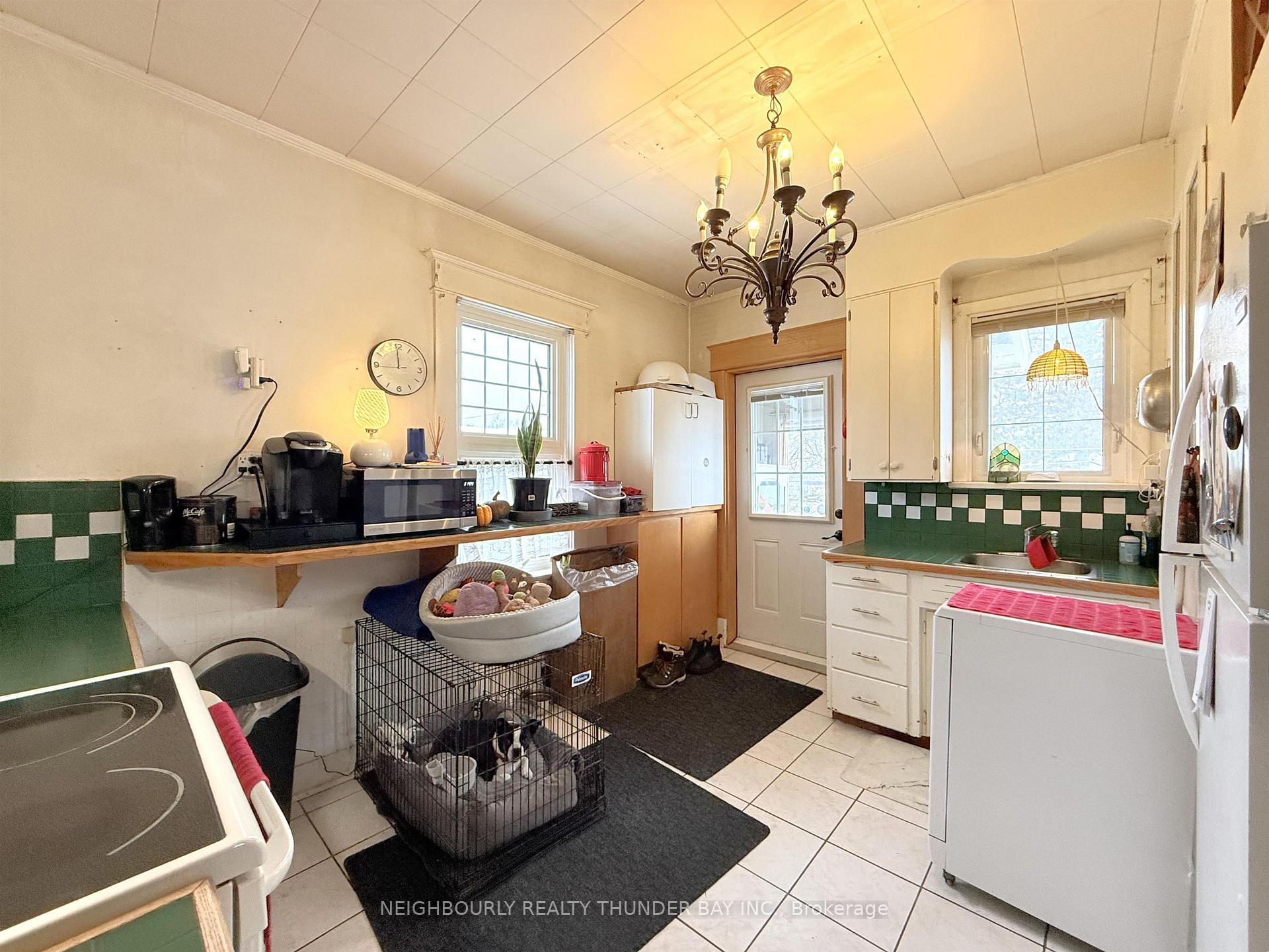 Photo 18 of 89 Elm Street, Thunder Bay, Birchwood Heights — HOMEH
