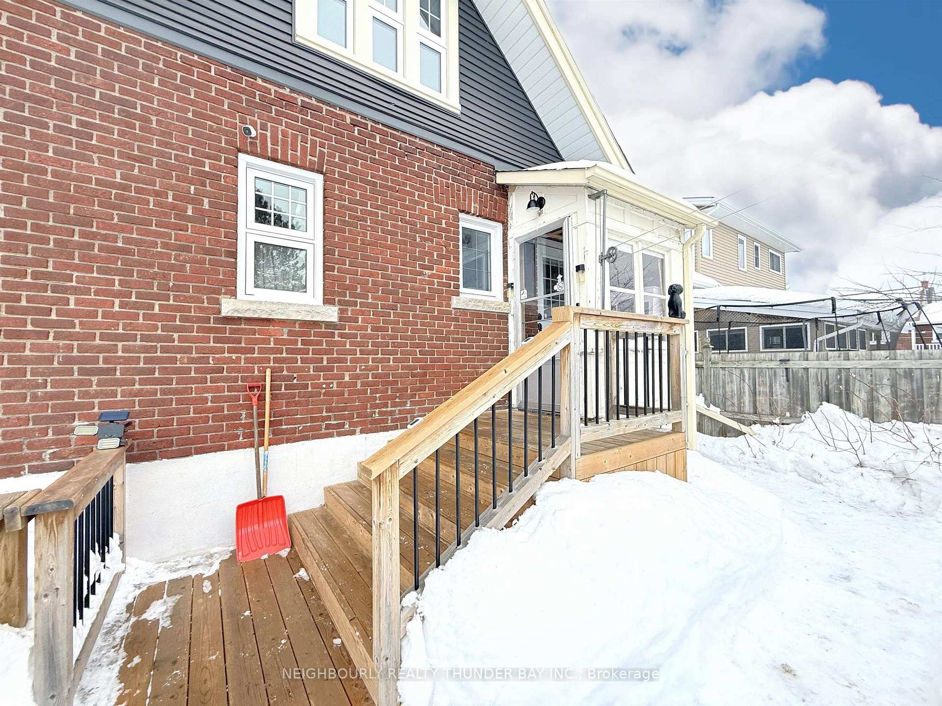 Photo 35 of 89 Elm Street, Thunder Bay, Birchwood Heights — HOMEH