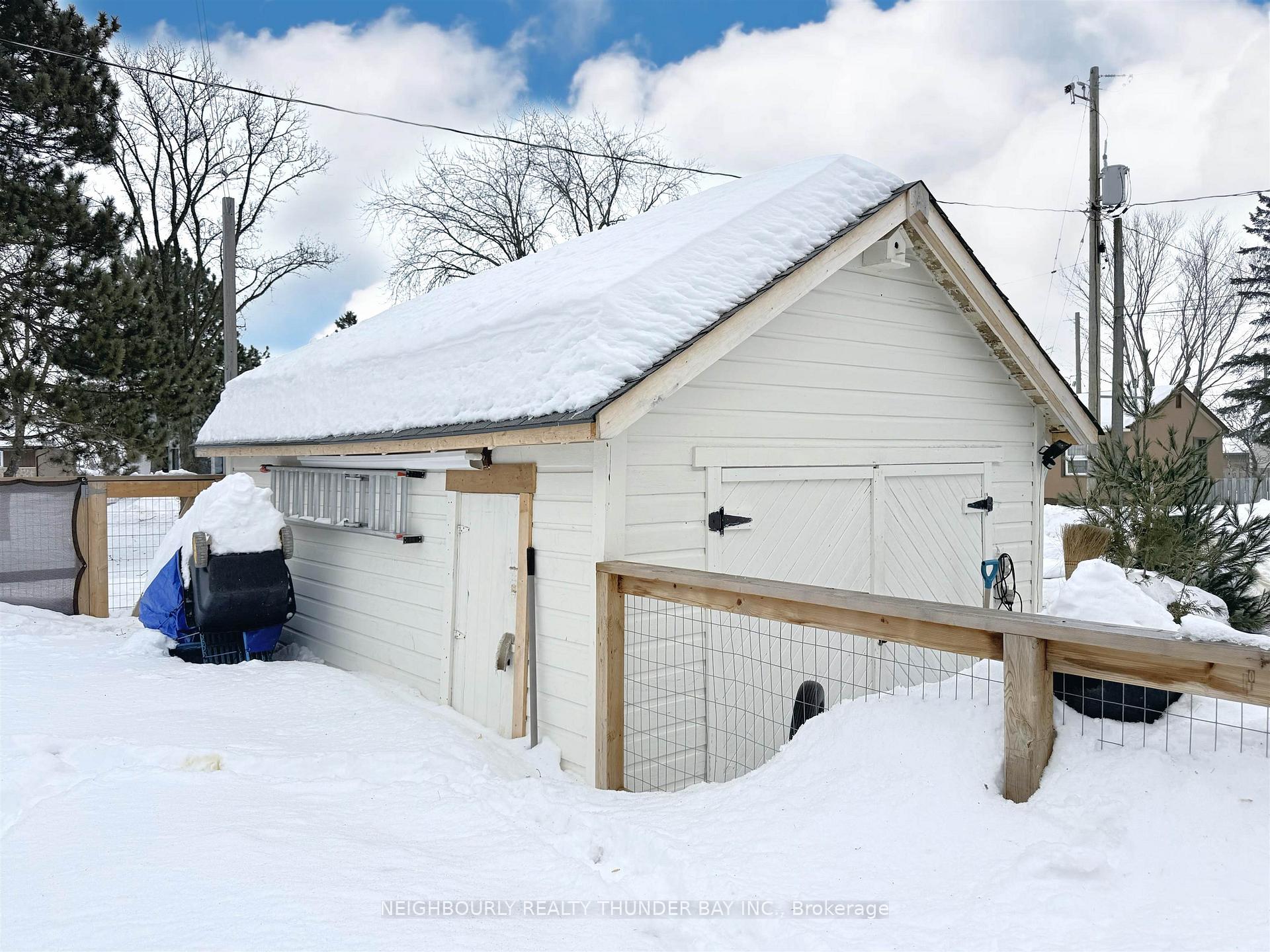 Photo 38 of 89 Elm Street, Thunder Bay, Birchwood Heights — HOMEH