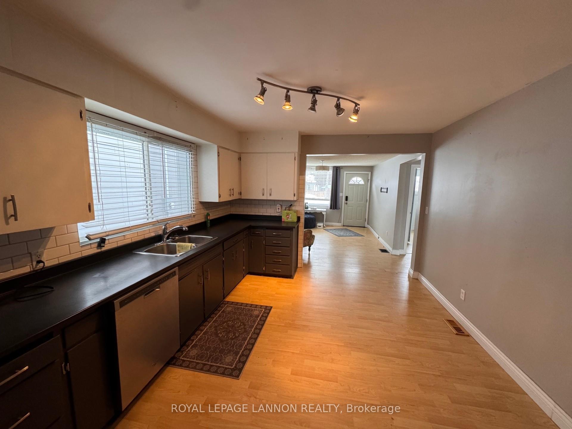 Photo 5 of 97 Matthews Street, Thunder Bay, Shuniah — HOMEH