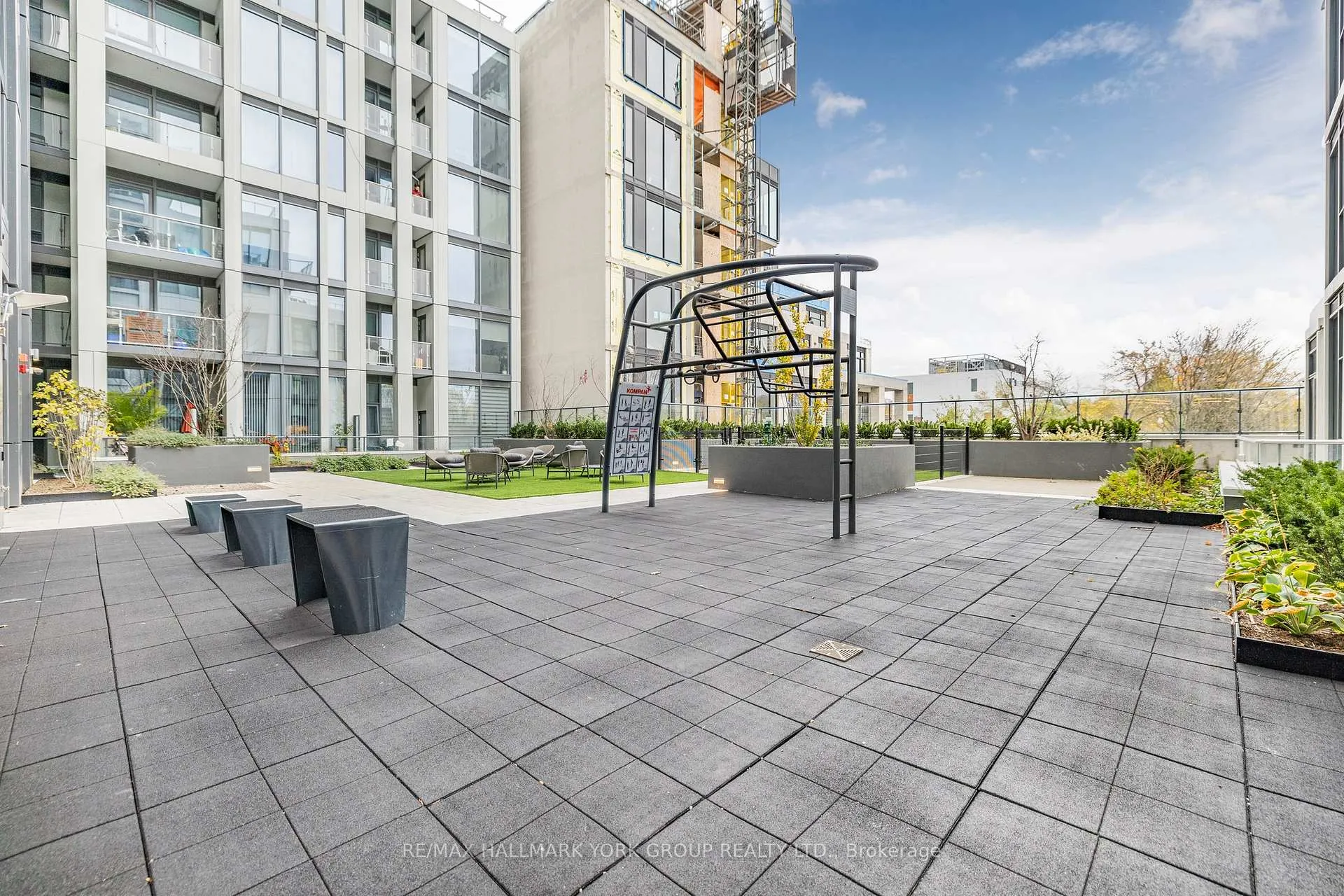 Photo 14 of Unit PH 16, 2020 Bathurst Street, Toronto, Humewood-Cedarvale — HOMEH