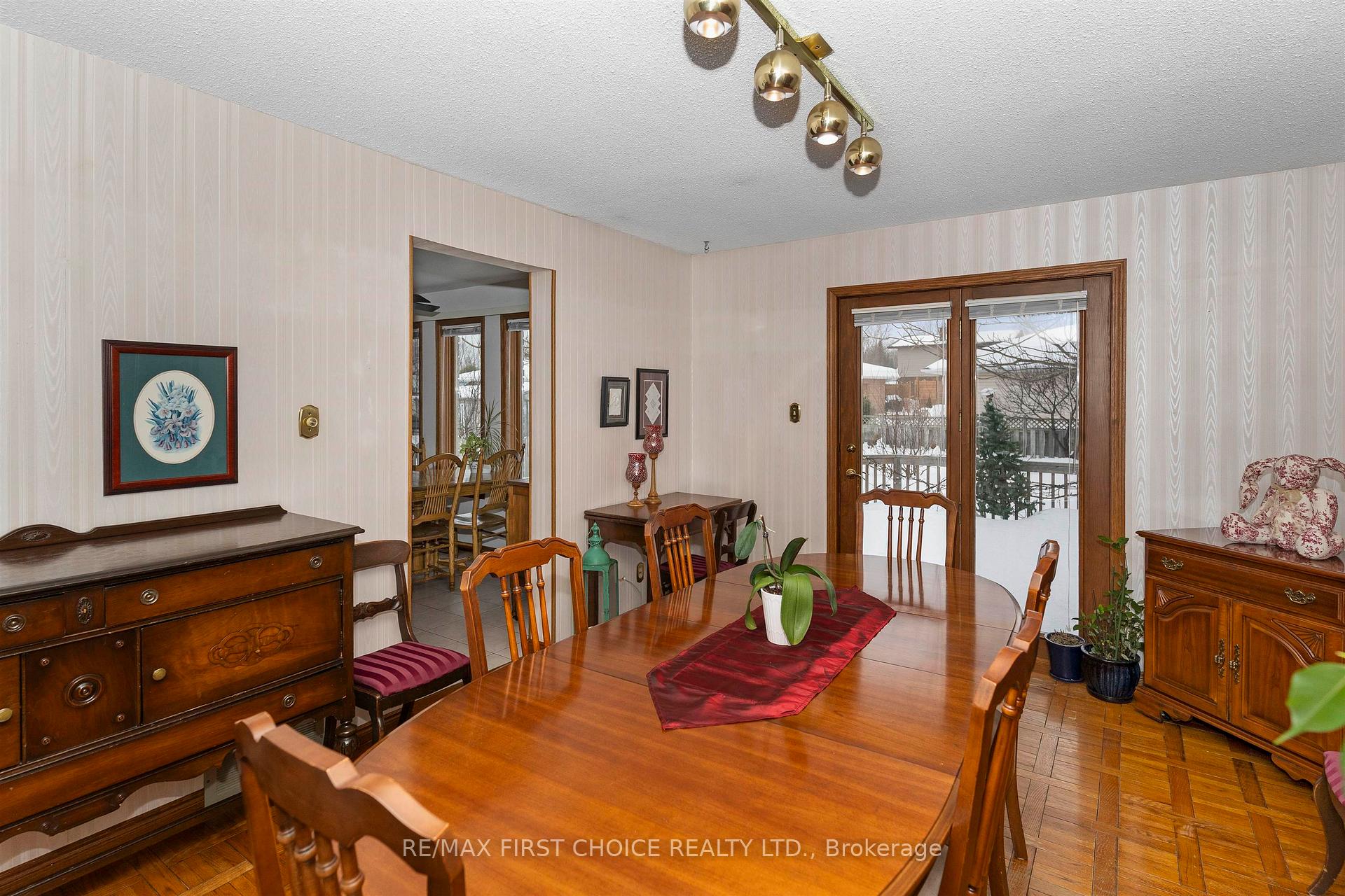Photo 15 of 199 Valley Street, Thunder Bay, John Street North — HOMEH