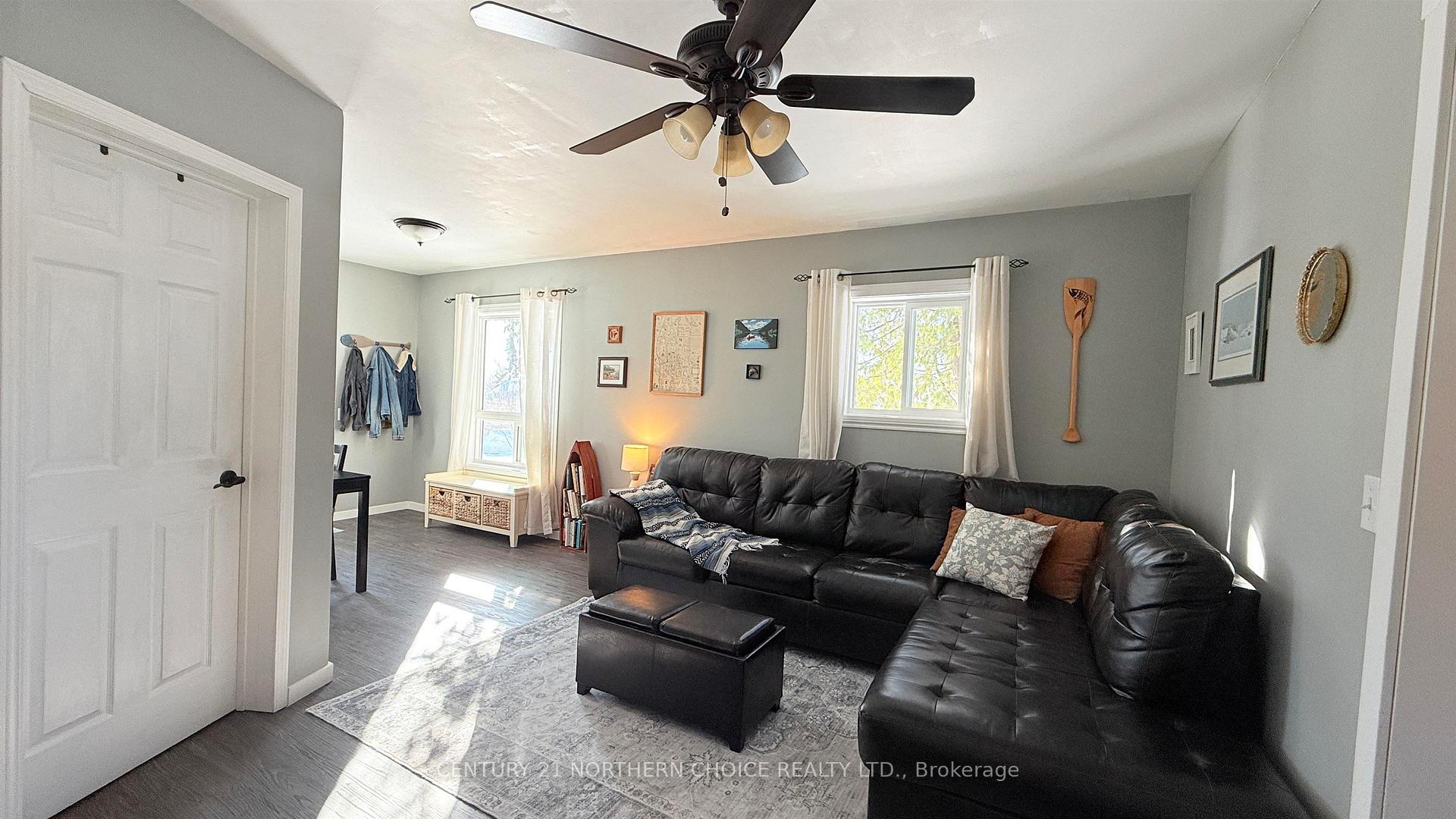 Photo 4 of 24 Queen Street, Sioux Lookout — HOMEH