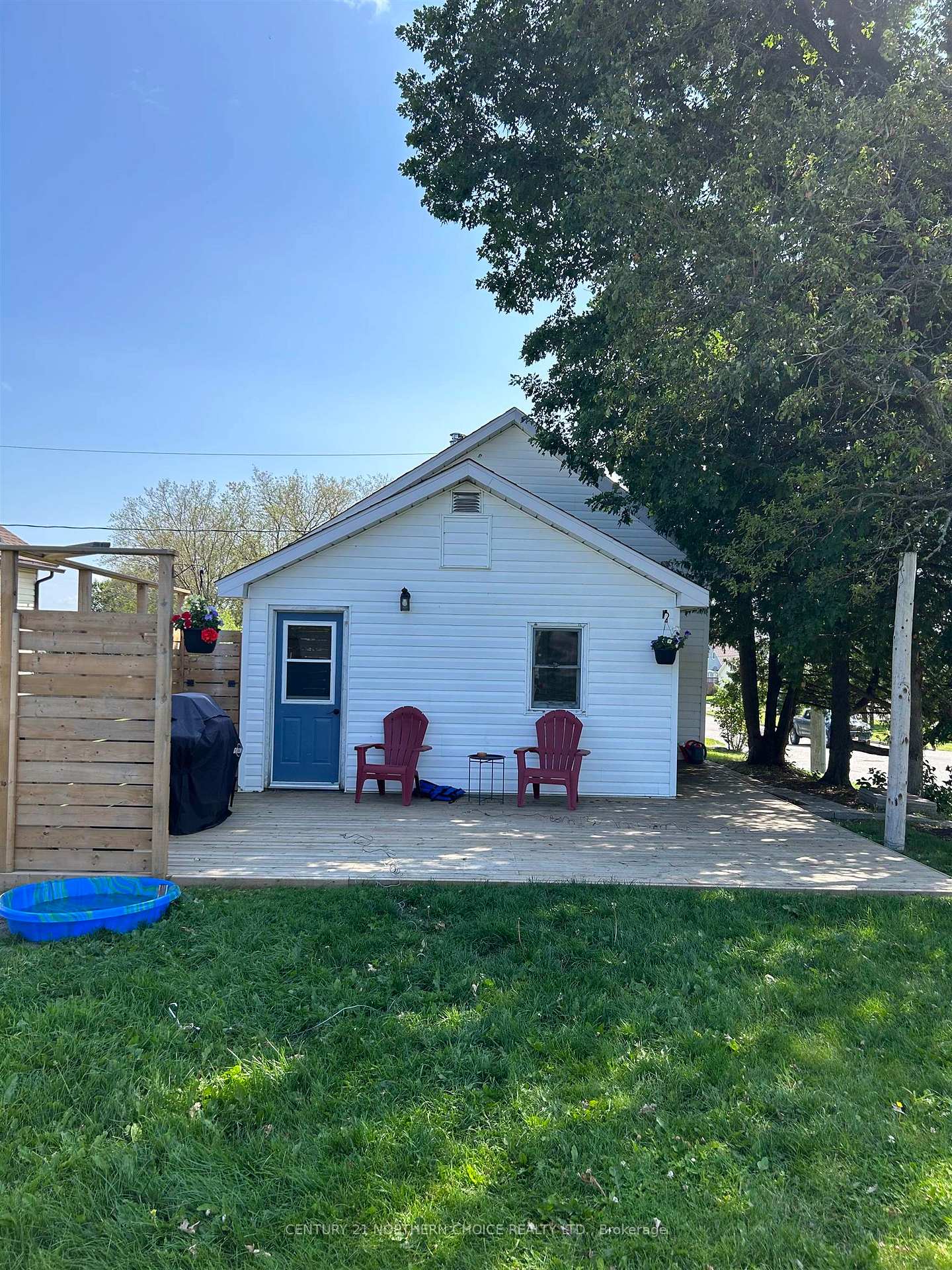 Photo 12 of 24 Queen Street, Sioux Lookout — HOMEH