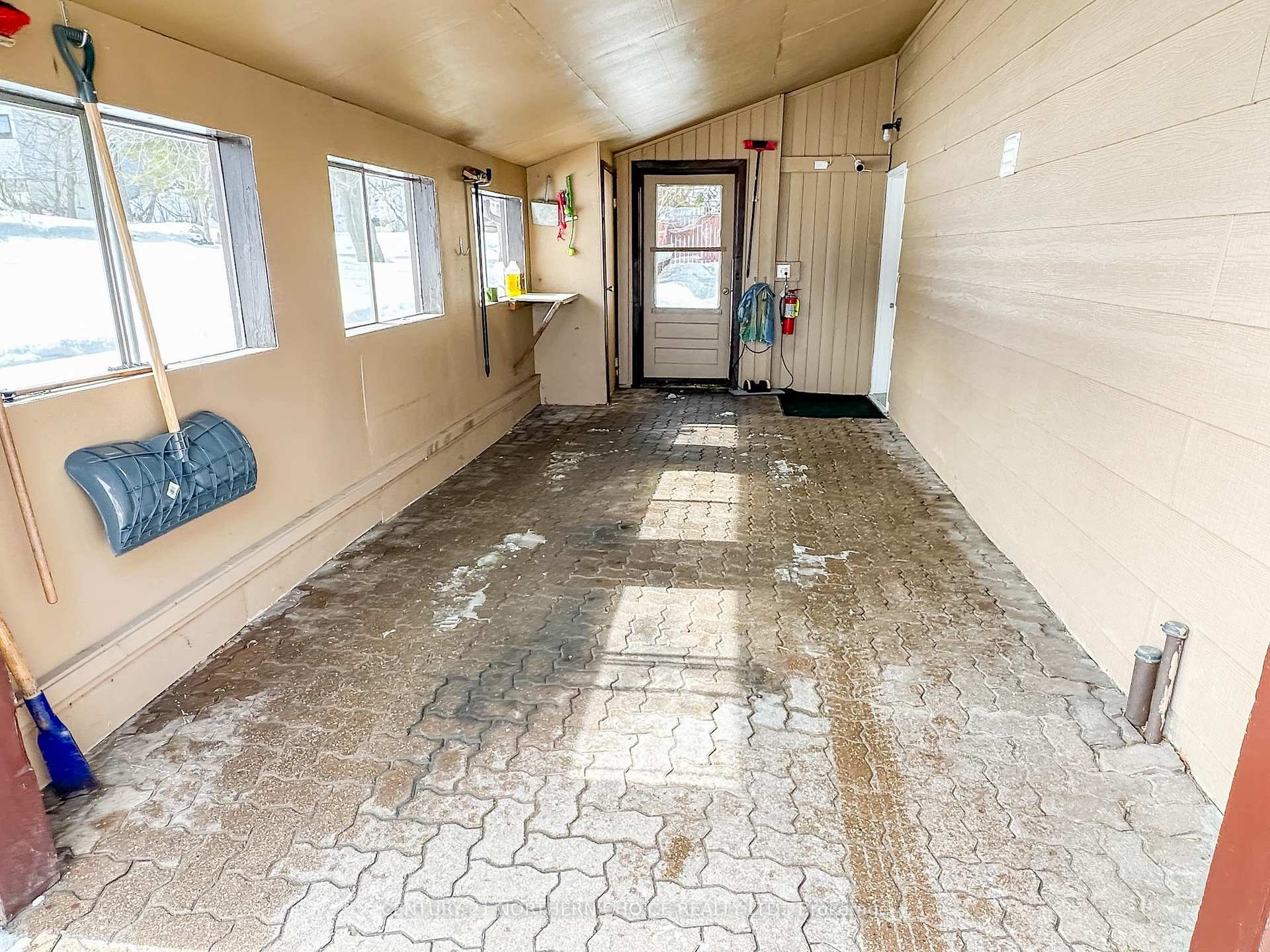 Photo 7 of 316 May Avenue, Kenora, Keewatin — HOMEH