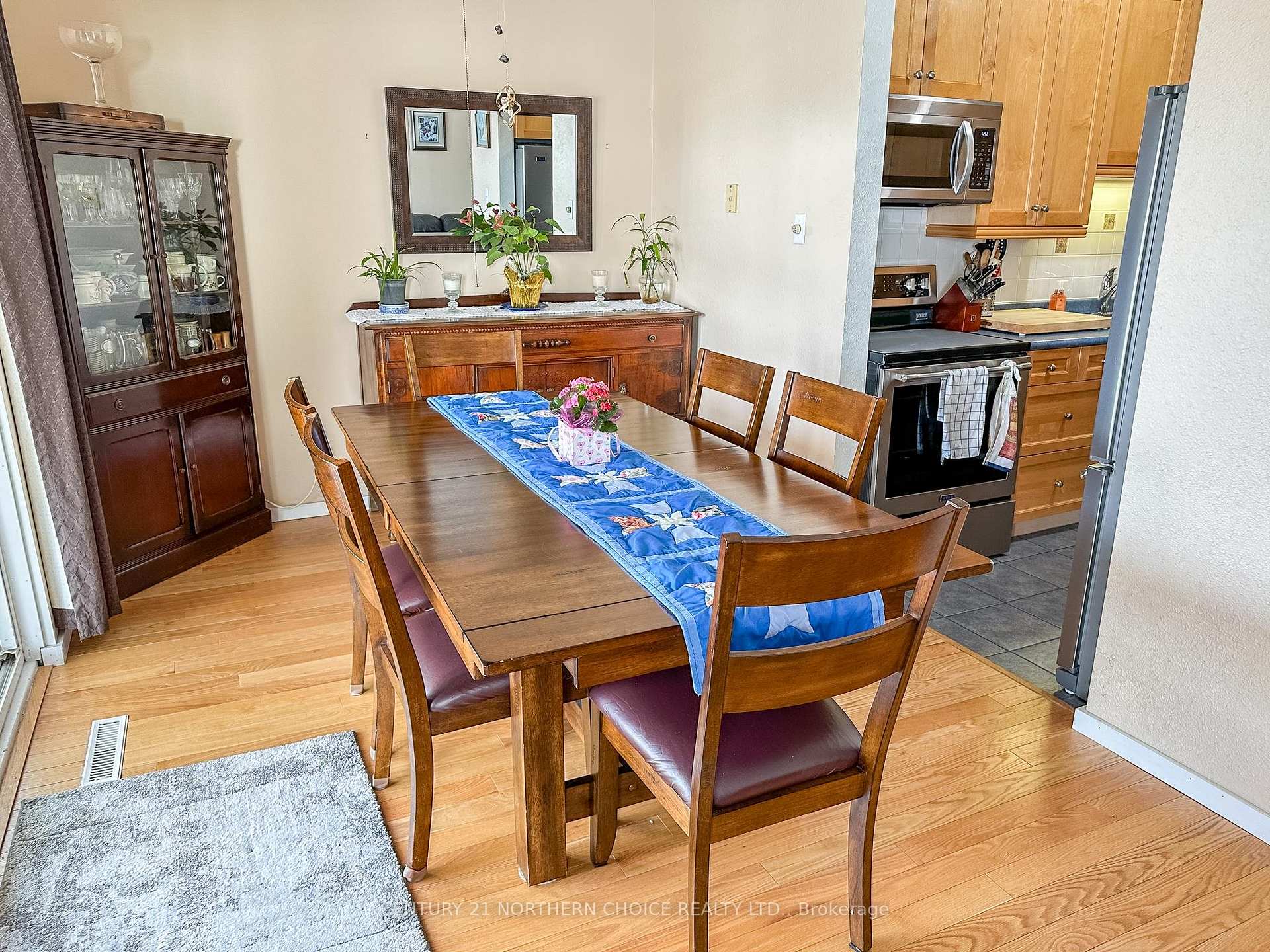 Photo 13 of 316 May Avenue, Kenora, Keewatin — HOMEH