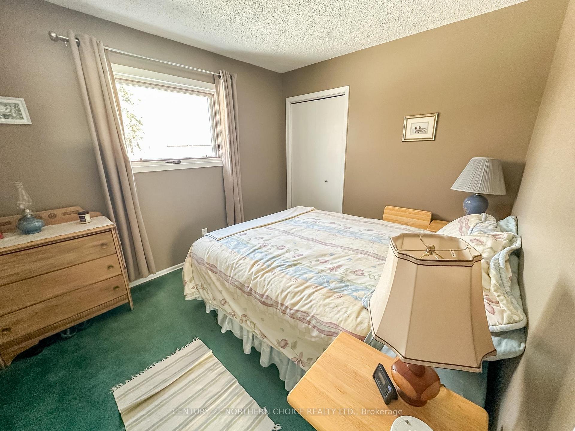 Photo 18 of 316 May Avenue, Kenora, Keewatin — HOMEH