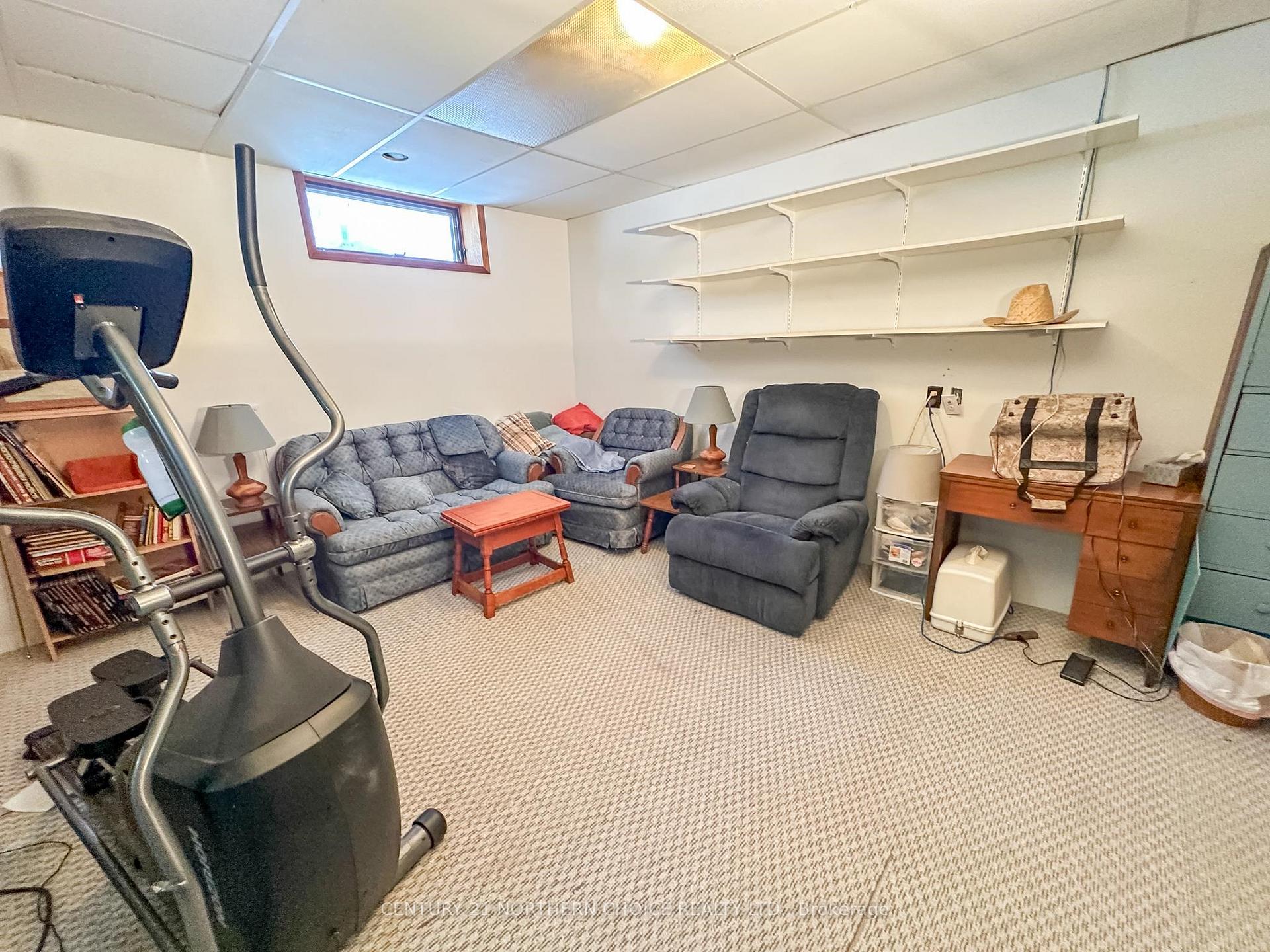 Photo 23 of 316 May Avenue, Kenora, Keewatin — HOMEH