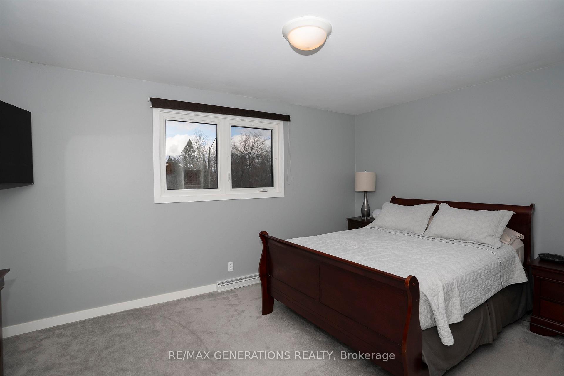 Photo 17 of 528 Riverview Drive, Thunder Bay, Edgewater Park — HOMEH