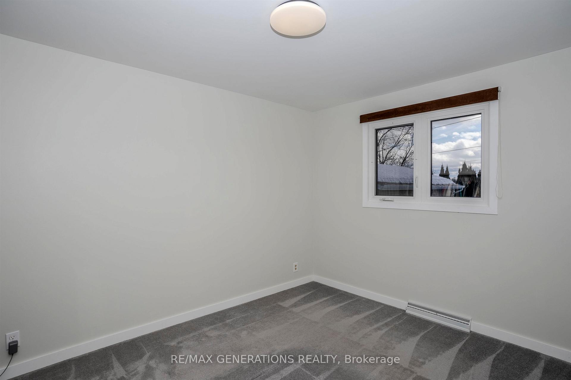 Photo 20 of 528 Riverview Drive, Thunder Bay, Edgewater Park — HOMEH