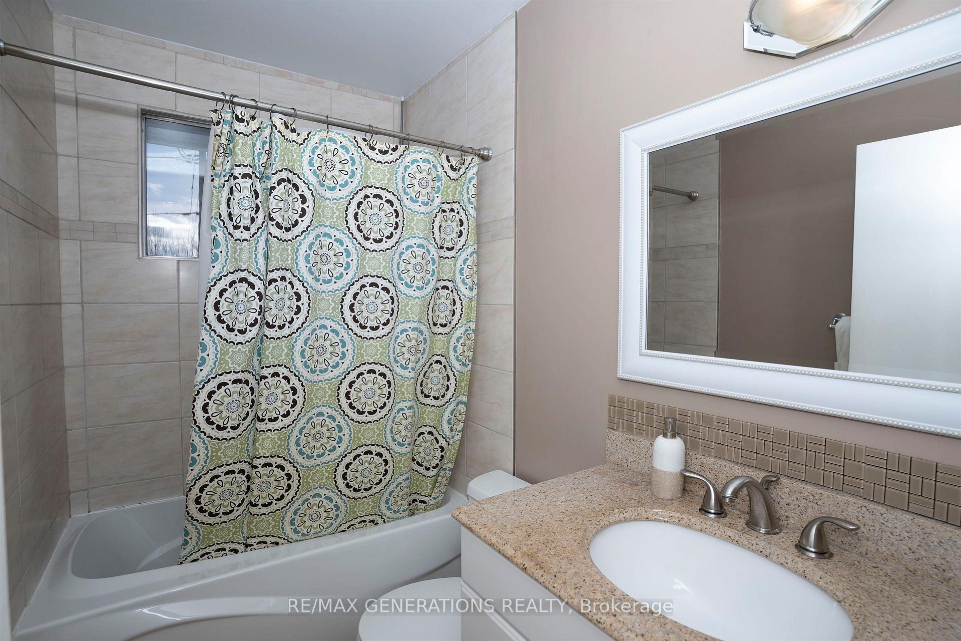 Photo 22 of 528 Riverview Drive, Thunder Bay, Edgewater Park — HOMEH
