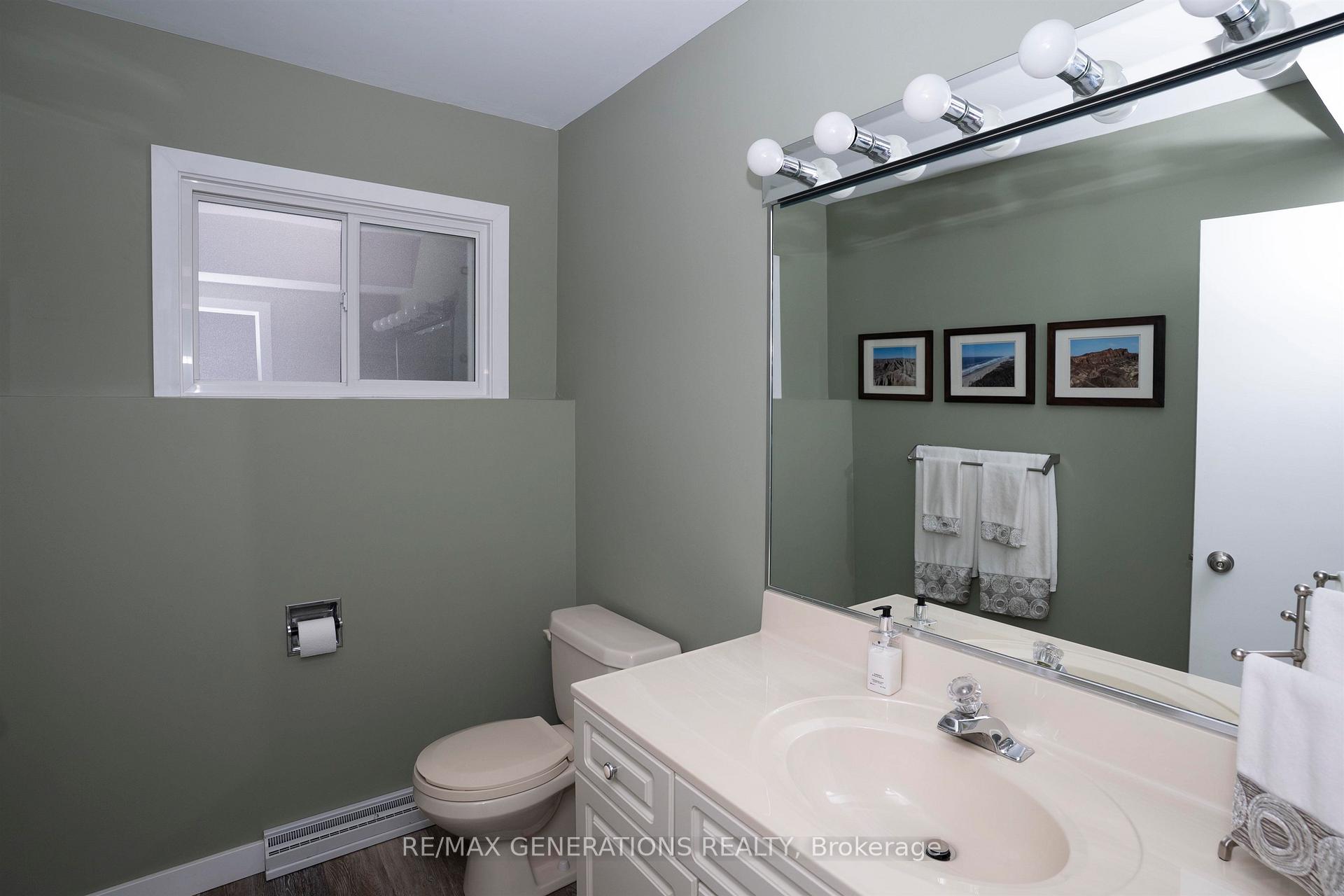 Photo 23 of 528 Riverview Drive, Thunder Bay, Edgewater Park — HOMEH