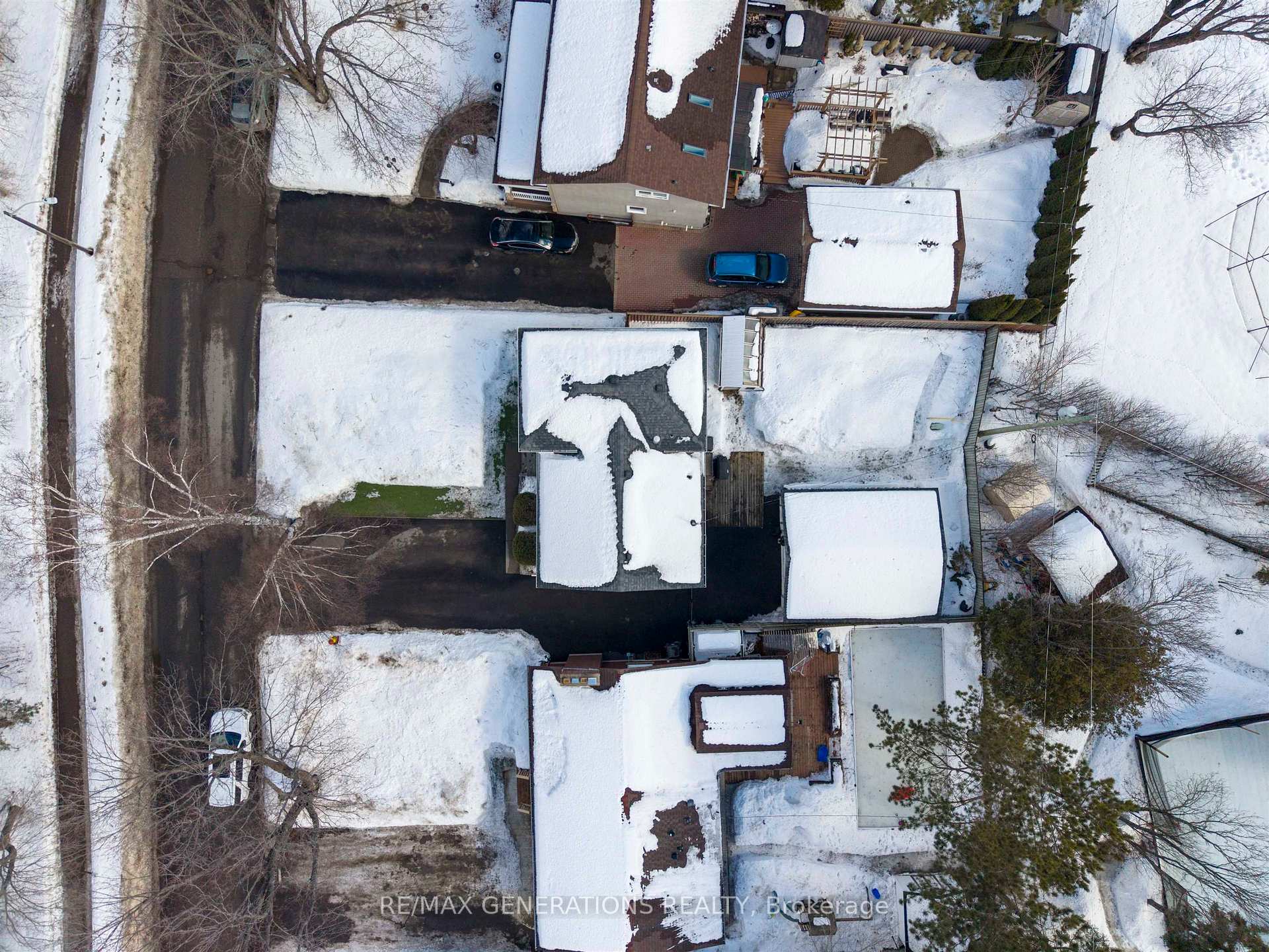 Photo 39 of 528 Riverview Drive, Thunder Bay, Edgewater Park — HOMEH