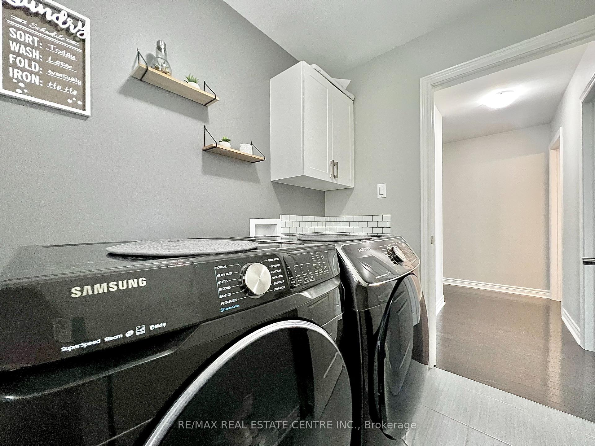 Photo 37 of 36 Paula Court, Orangeville — HOMEH