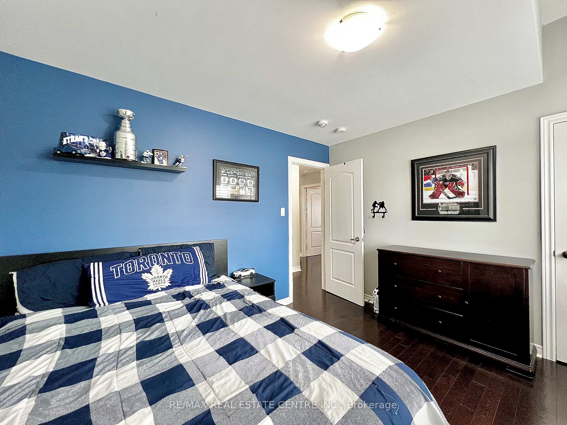 Photo 41 of 36 Paula Court, Orangeville — HOMEH