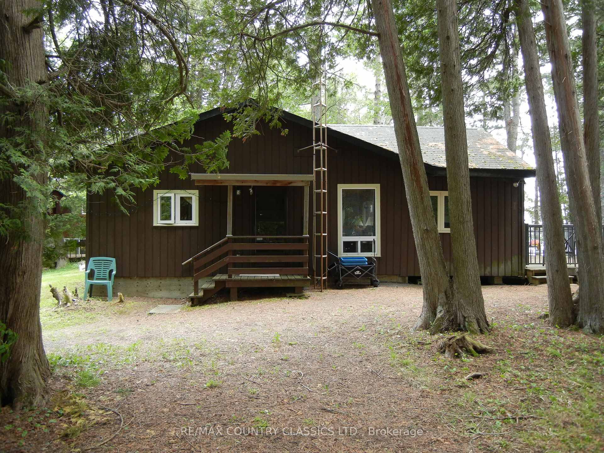 Photo 2 of 316 Trotter-Oitment Road, North Kawartha — HOMEH