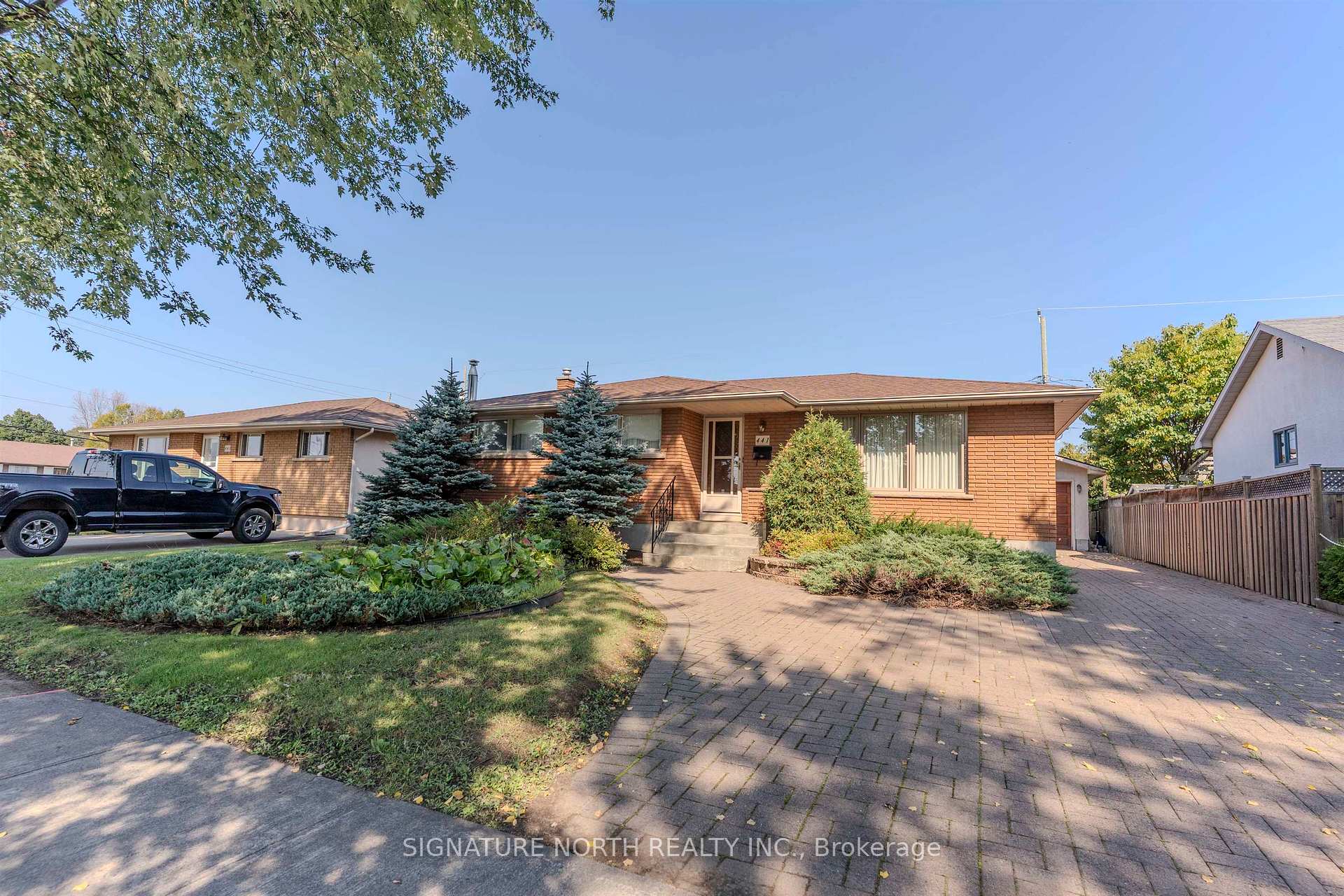 Photo 1 of 441 Donald Street W, Thunder Bay, Edgewater Park — HOMEH
