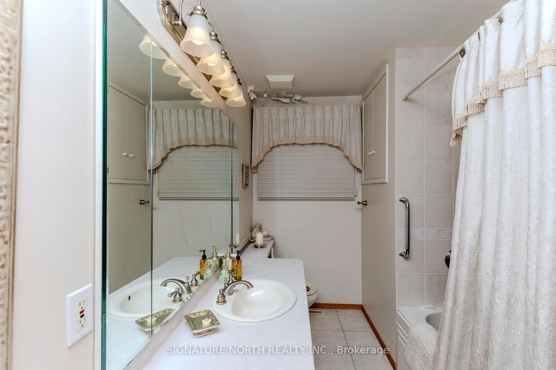 Photo 19 of 441 Donald Street W, Thunder Bay, Edgewater Park — HOMEH